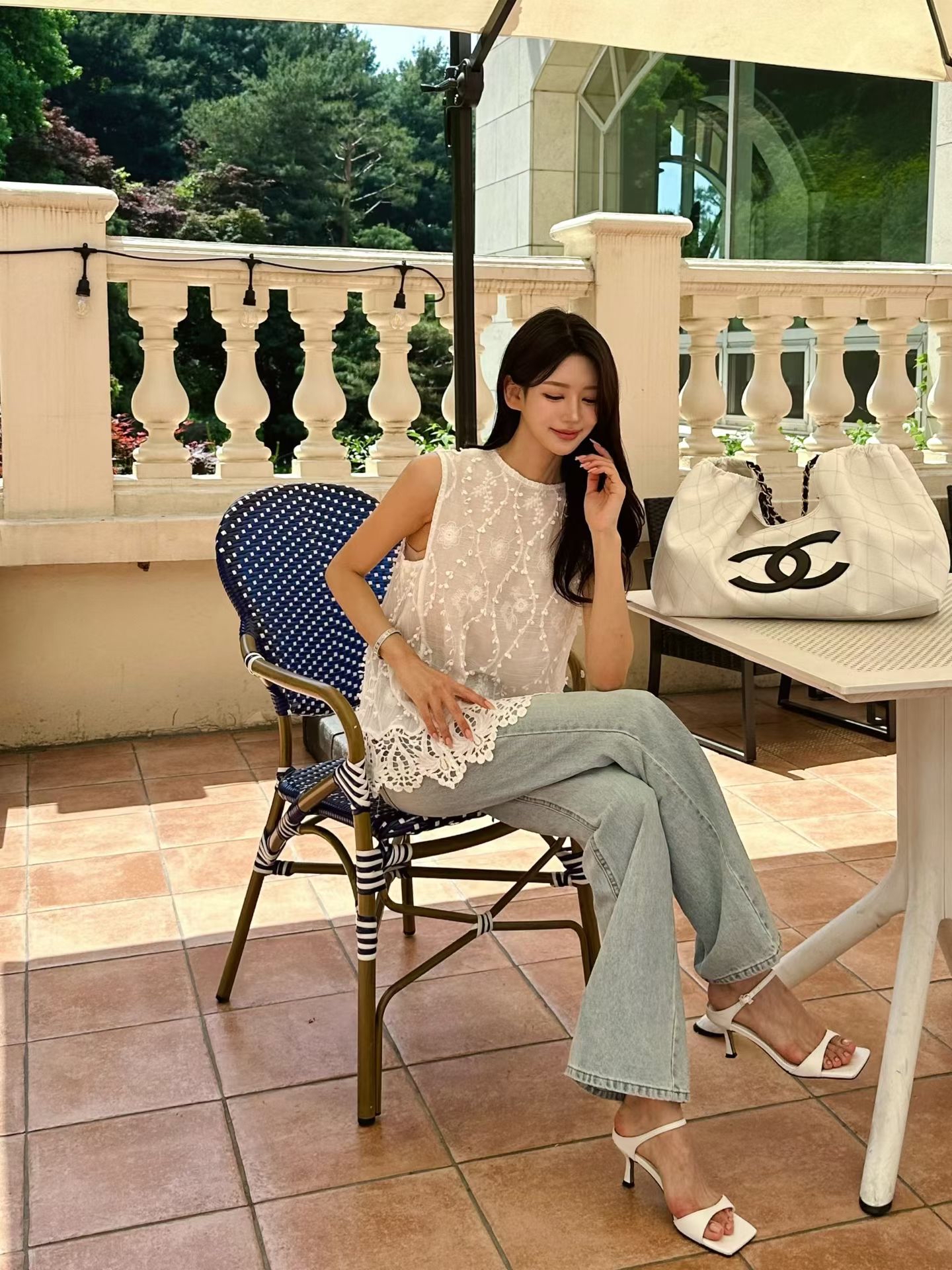 Textured lace top Ivory