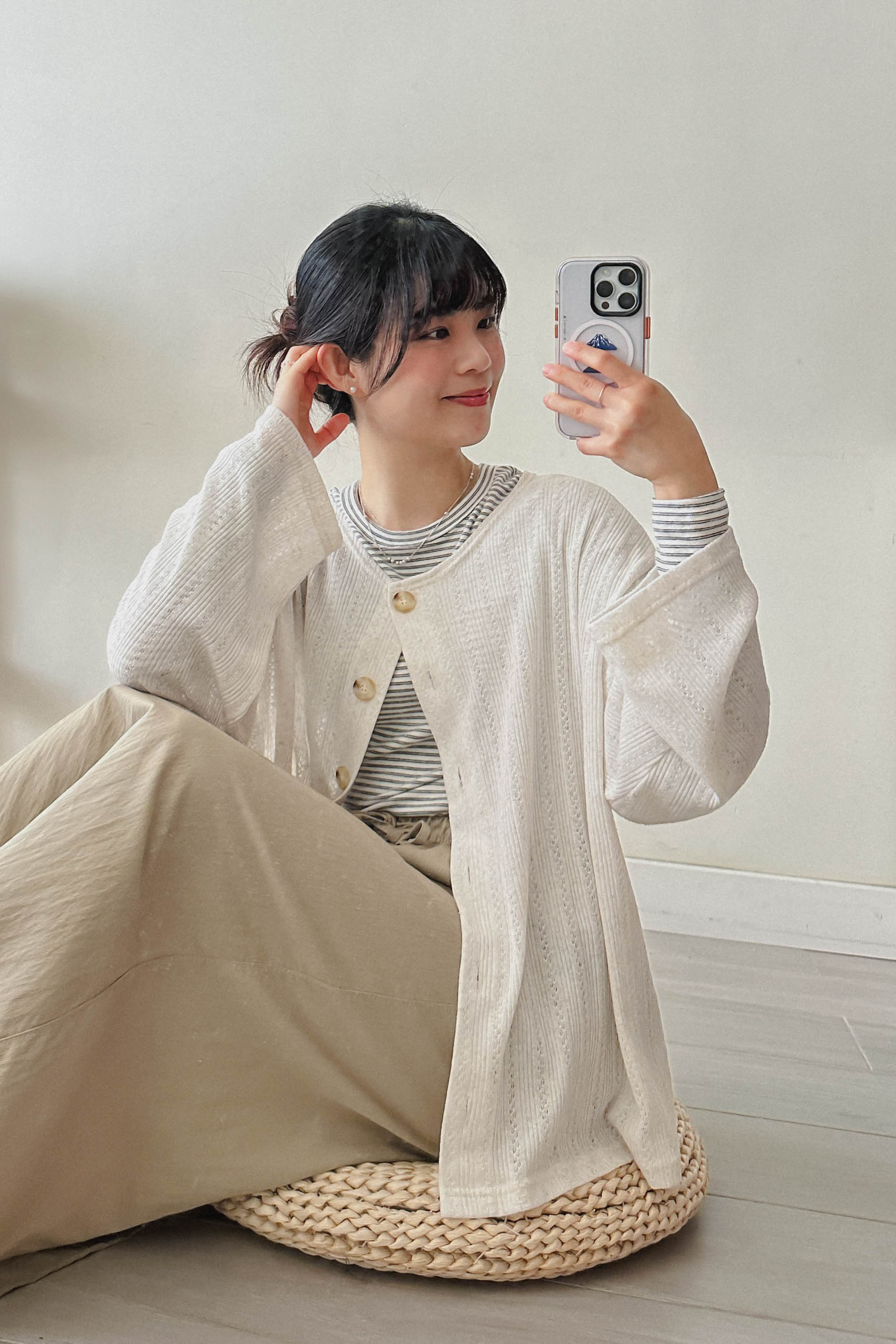 鏤空透膚寬鬆外套 (兩色入)