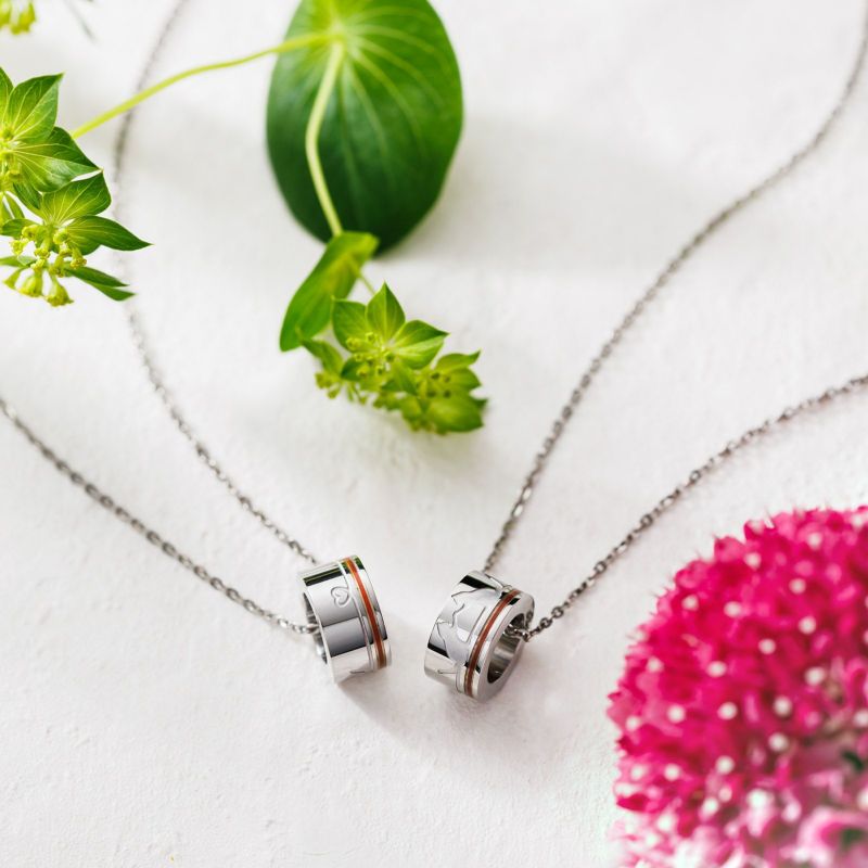 📦訂購 日本限定 White Clover 頸鏈(一套)