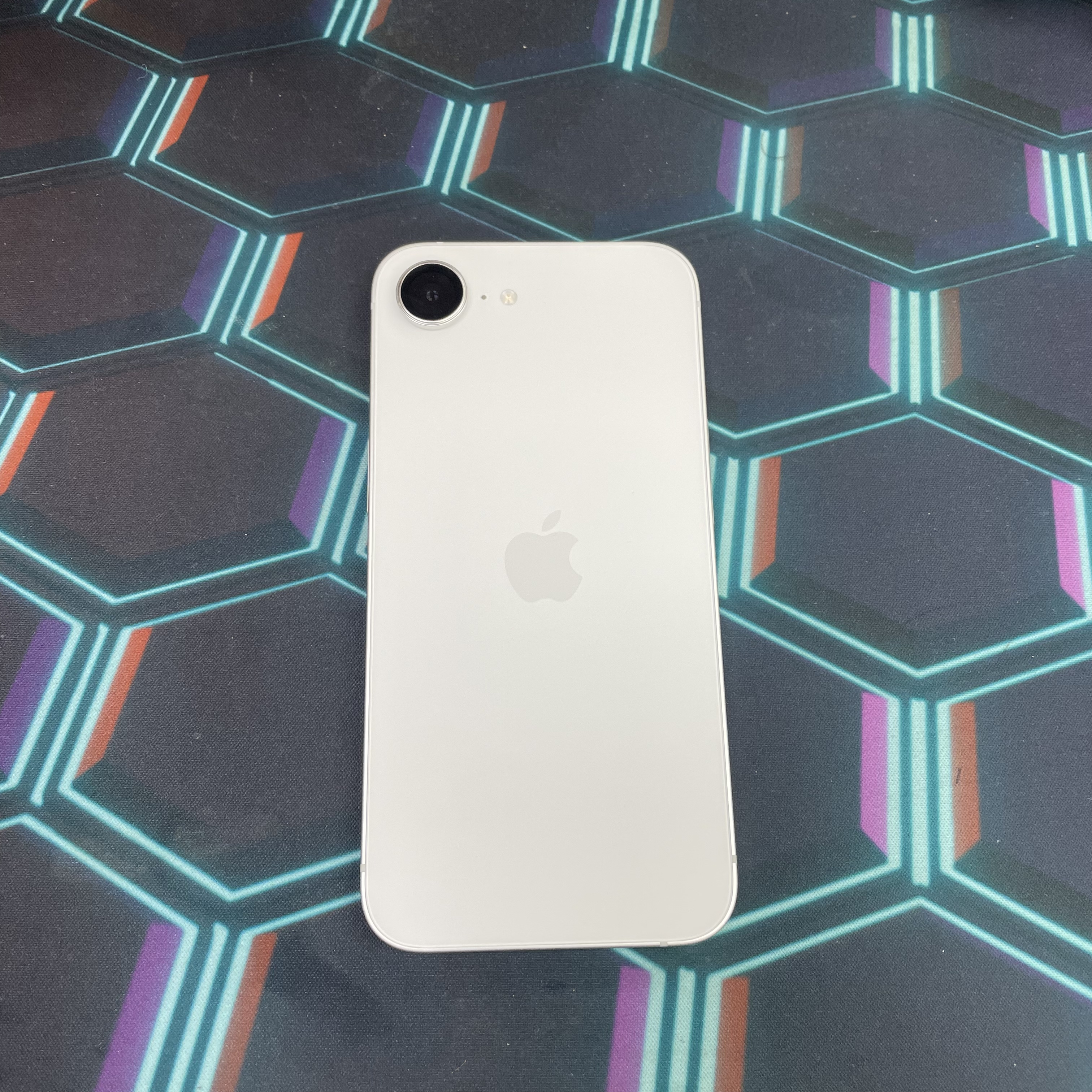 *8338 16e 完美機 256GB 電100 白色 white