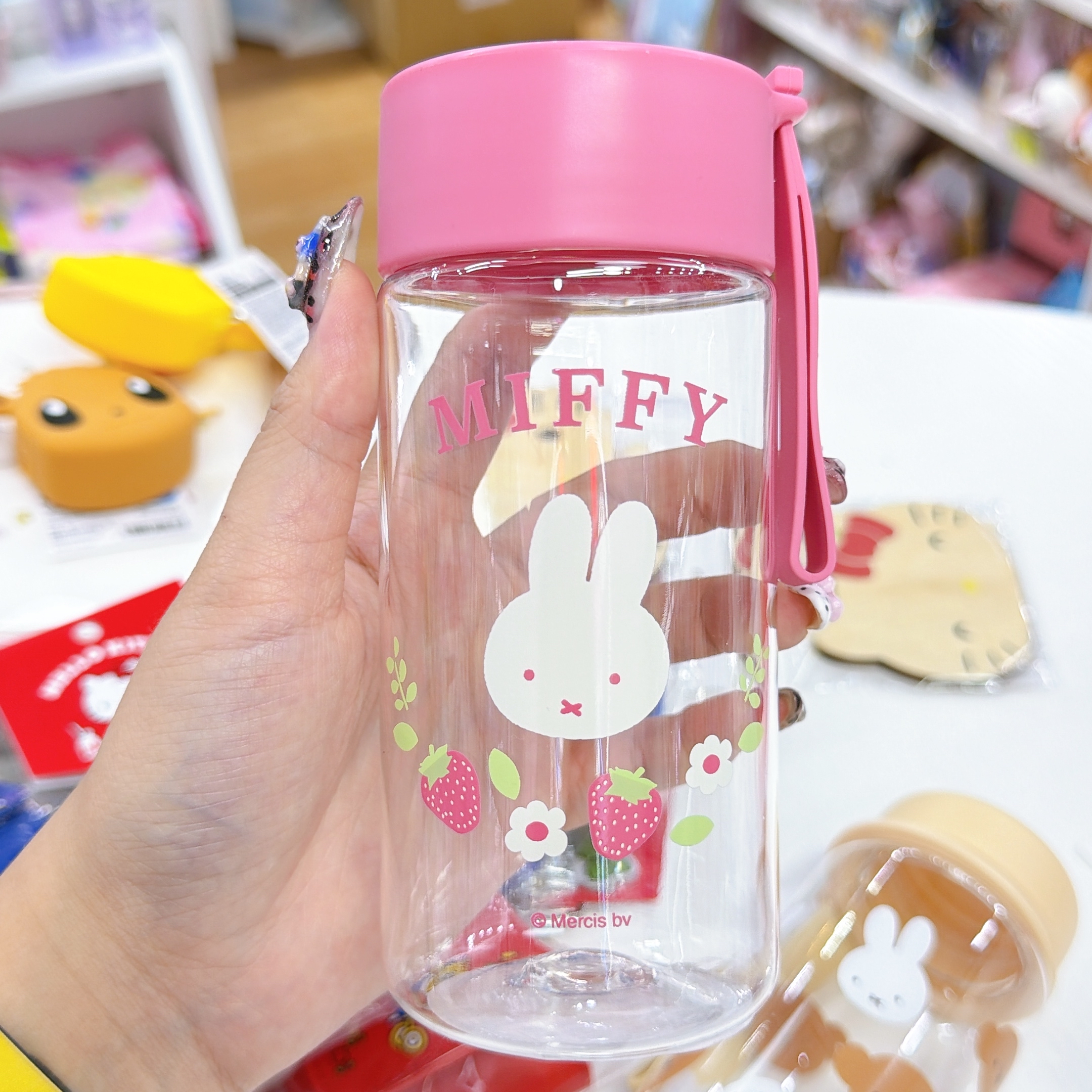 日本直送Miffy 500毫升/ 350毫升新款水樽。