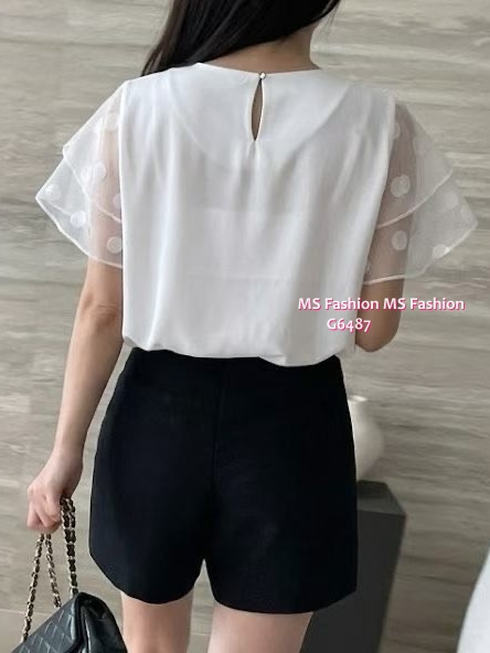 G6487 特色領波點紗袖top