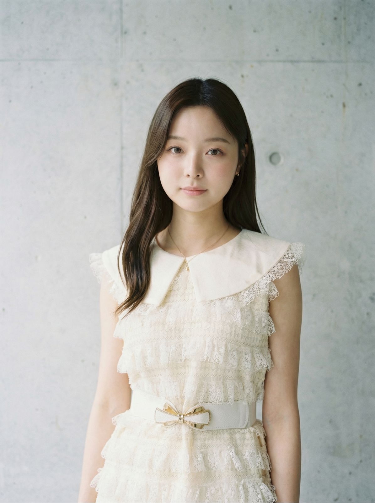 優雅蕾絲連衣裙（腰帶另行購買)