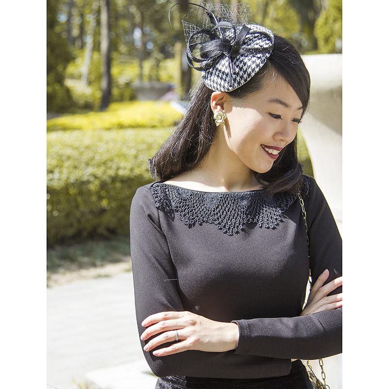 (SOLD OUT)Boat Collar Black Top with Vintage Lace(FM075)