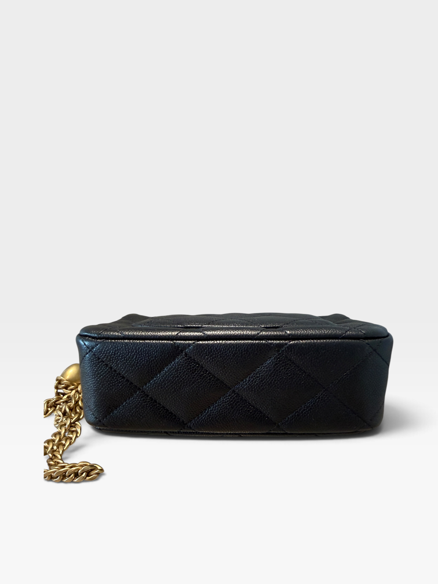 Pre-Owned Chanel 23P Sweetheart Crush Flap Bag / Product Code: 10123