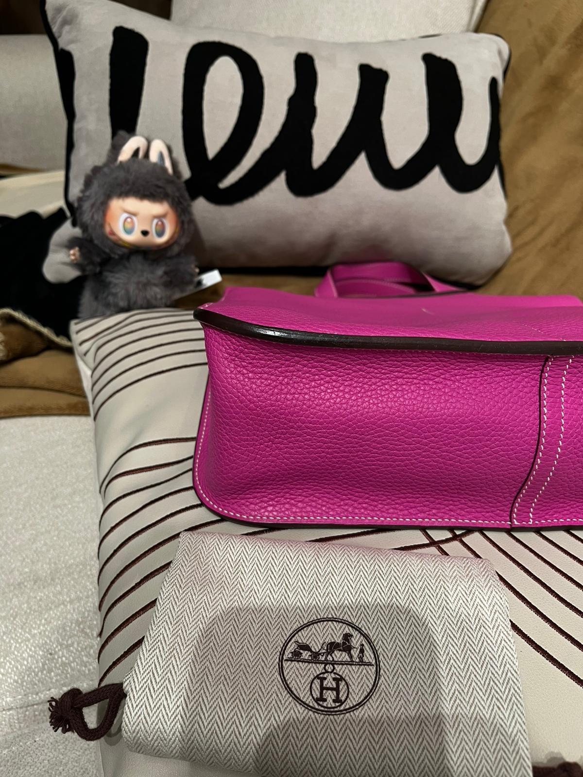 Hermes halzan 31,9I,玉蘭粉銀扣TC粒粒牛皮，STAMP C 100%Authentic ,98%new✅dust bag 