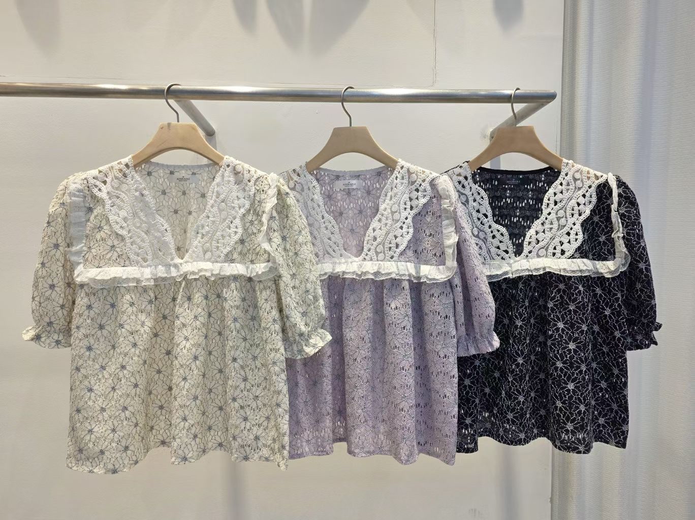 AD1 通花lace Top 
