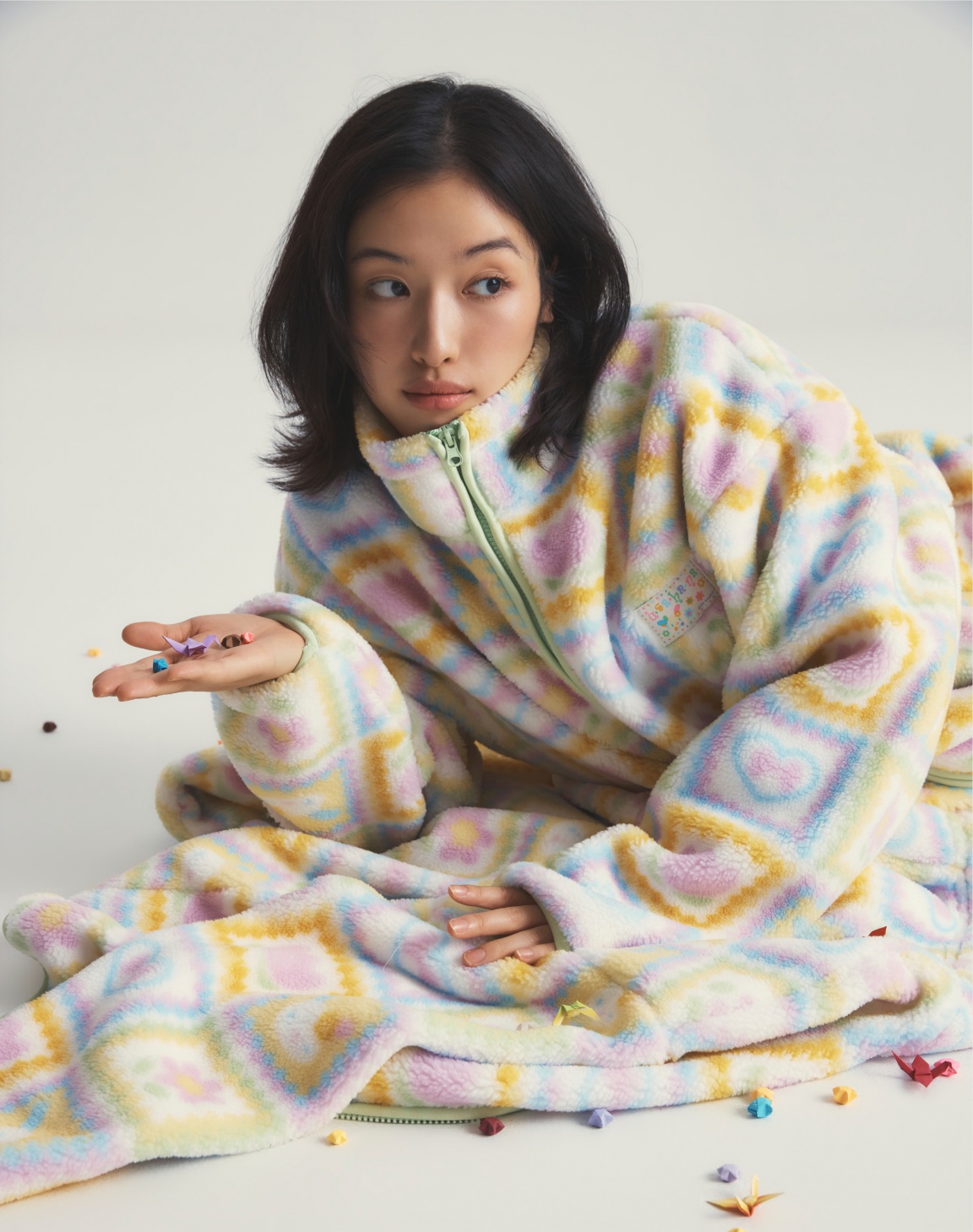 韓國 SPAO 2026 毛毛外套 -  Tamagotchi 他媽哥池 / Hello Kitty / usahana 花小兔 / GANADI