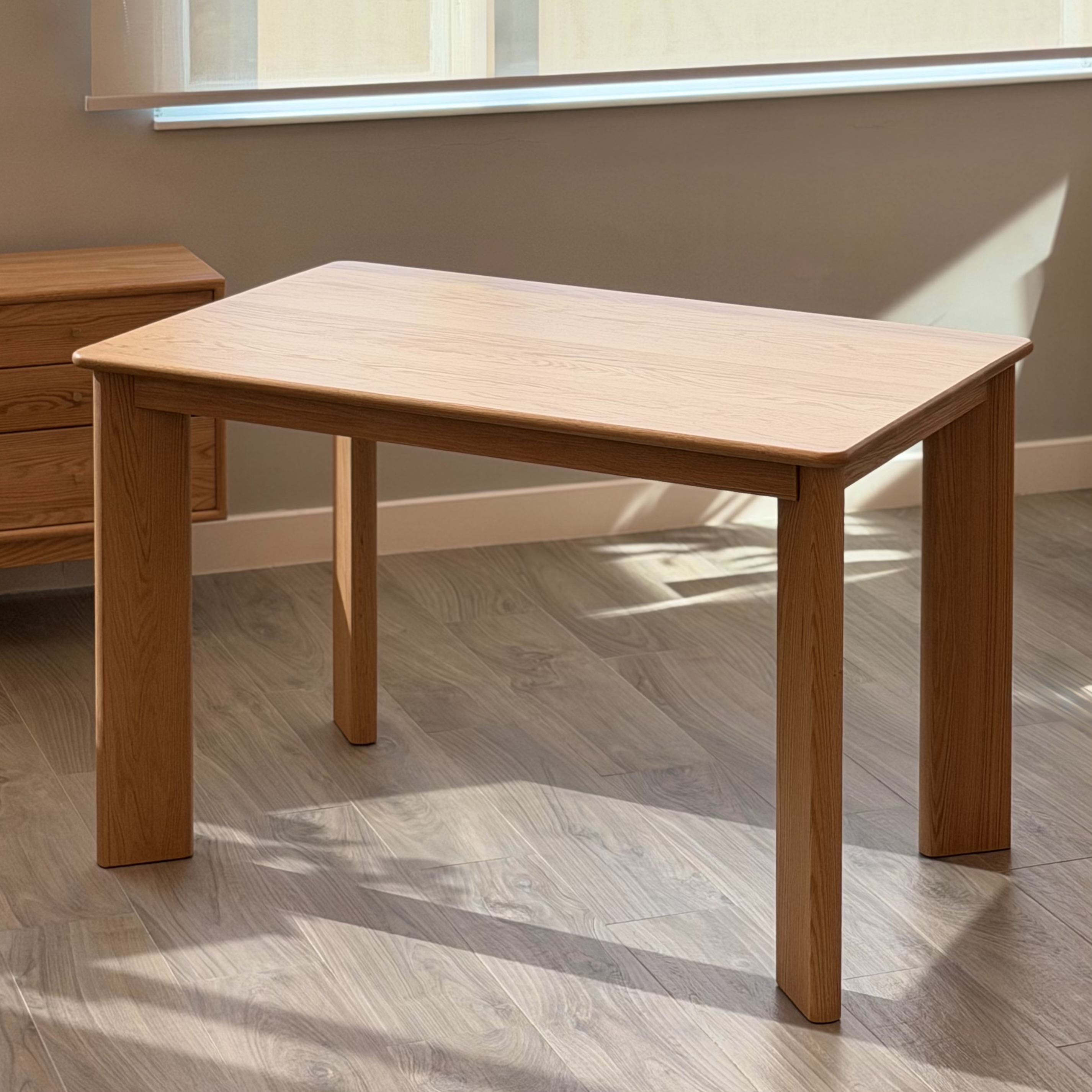 新品推介 ZERO Dining Table