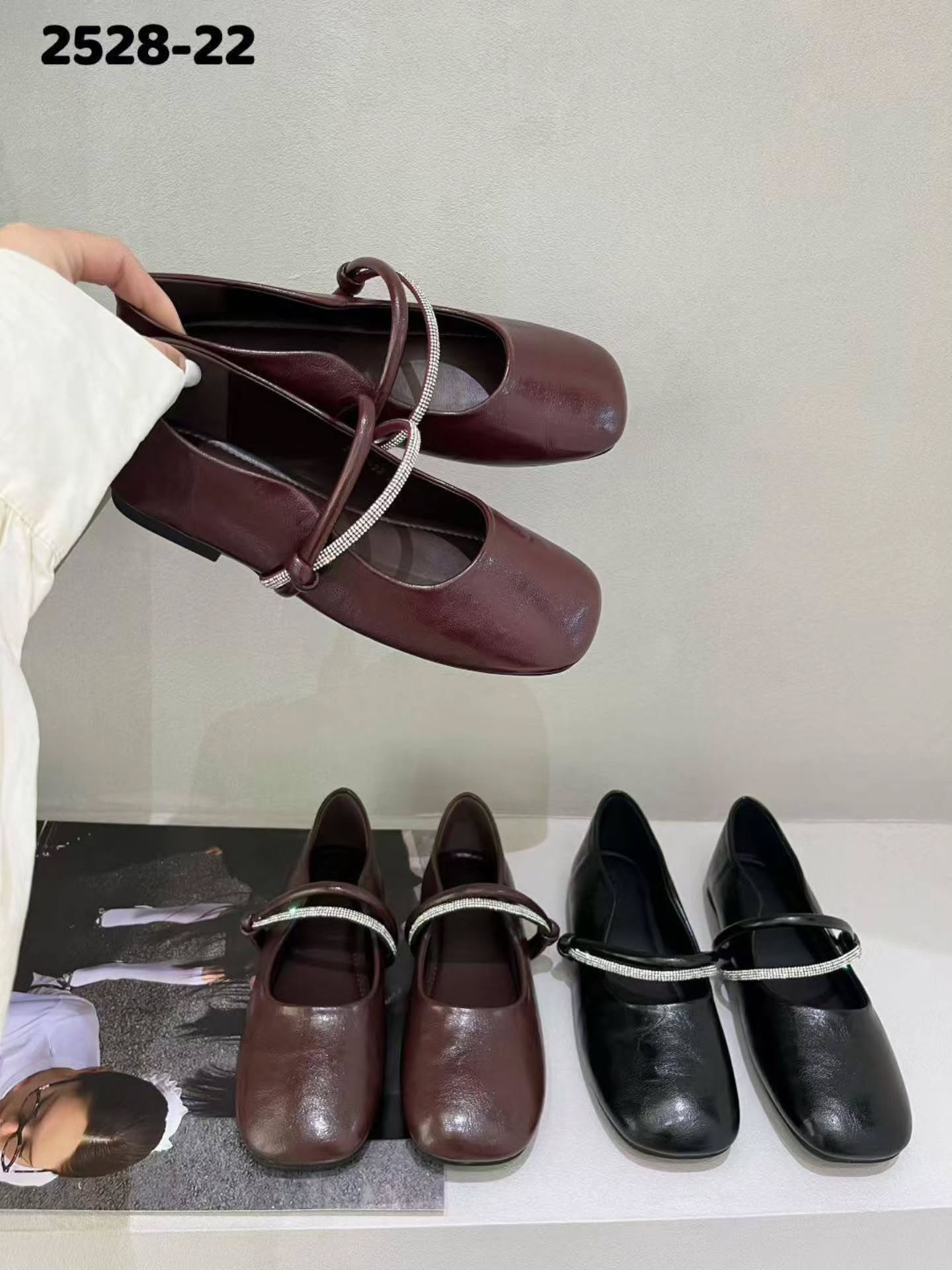 2528-22 水钻玛丽珍平底鞋 🇨🇳