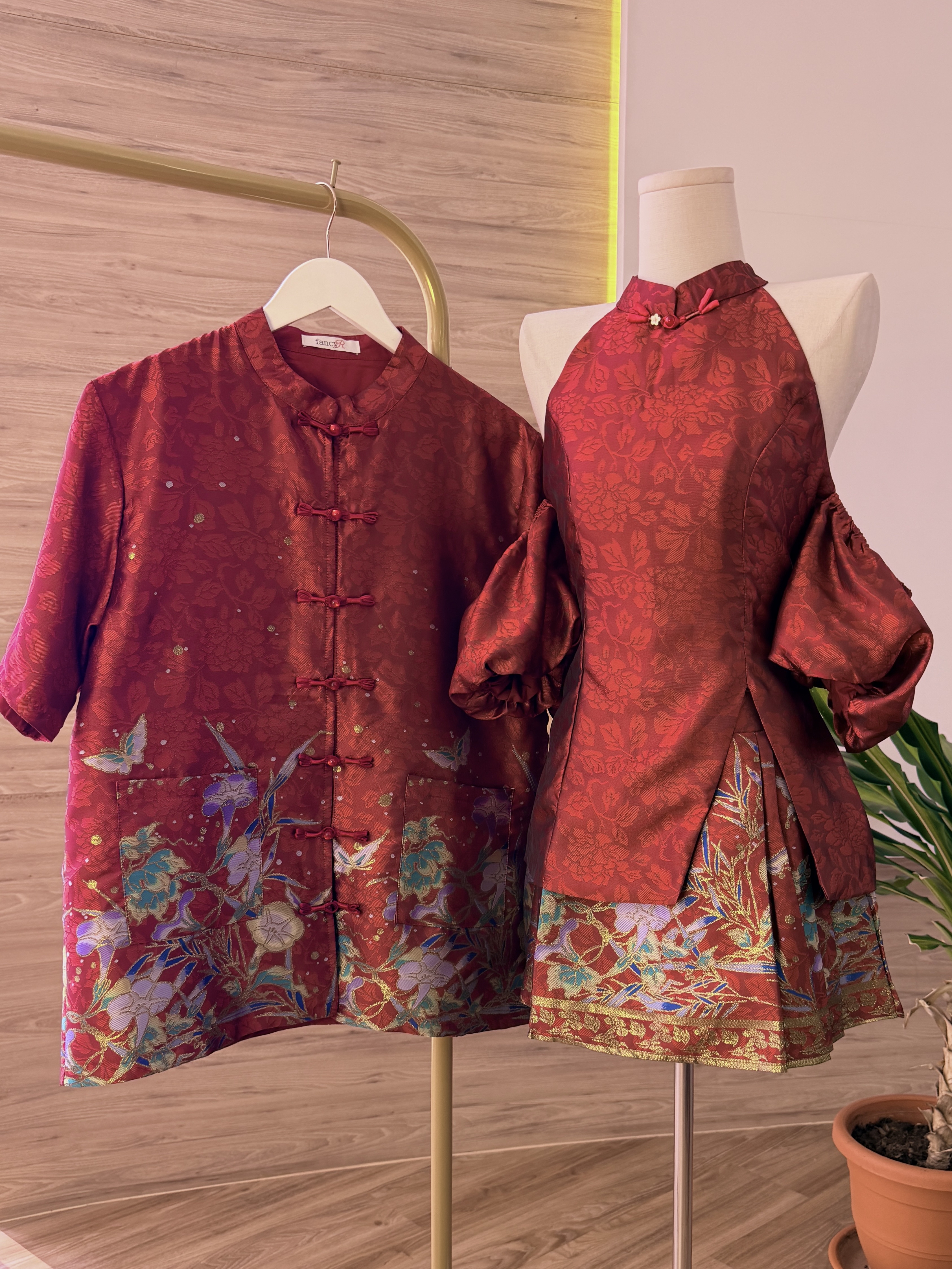 Crimson Oriental Set Wear