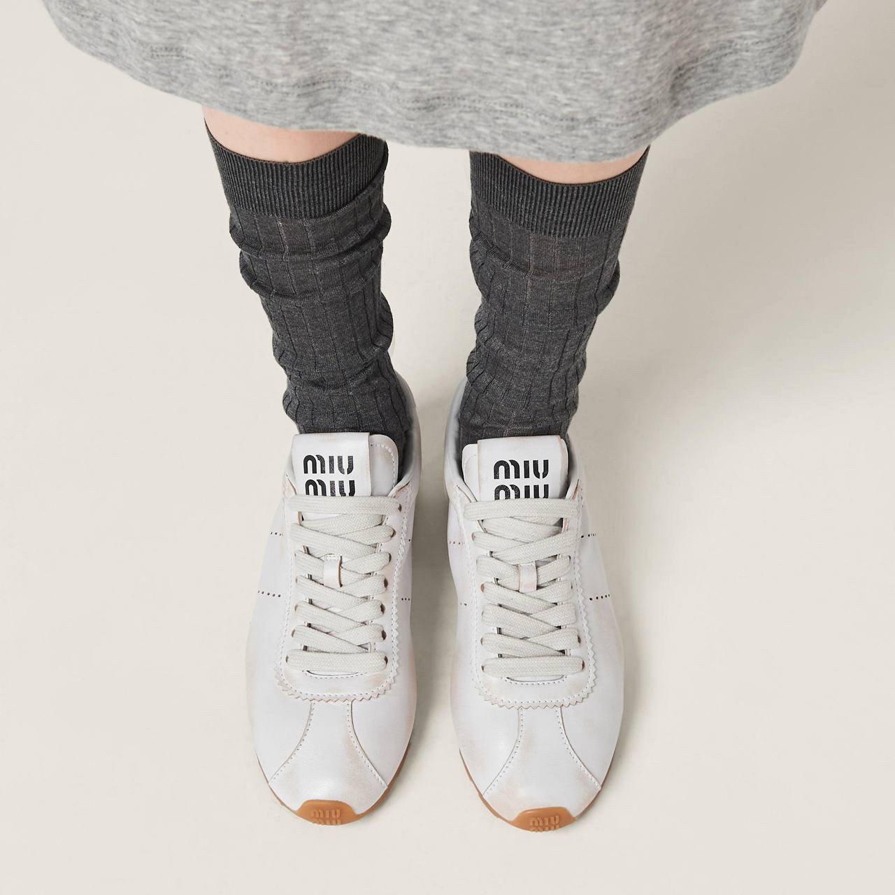 限時優惠✨訂貨📮MIUMIU 造舊款PLUME sneaker    Size 36-39/40