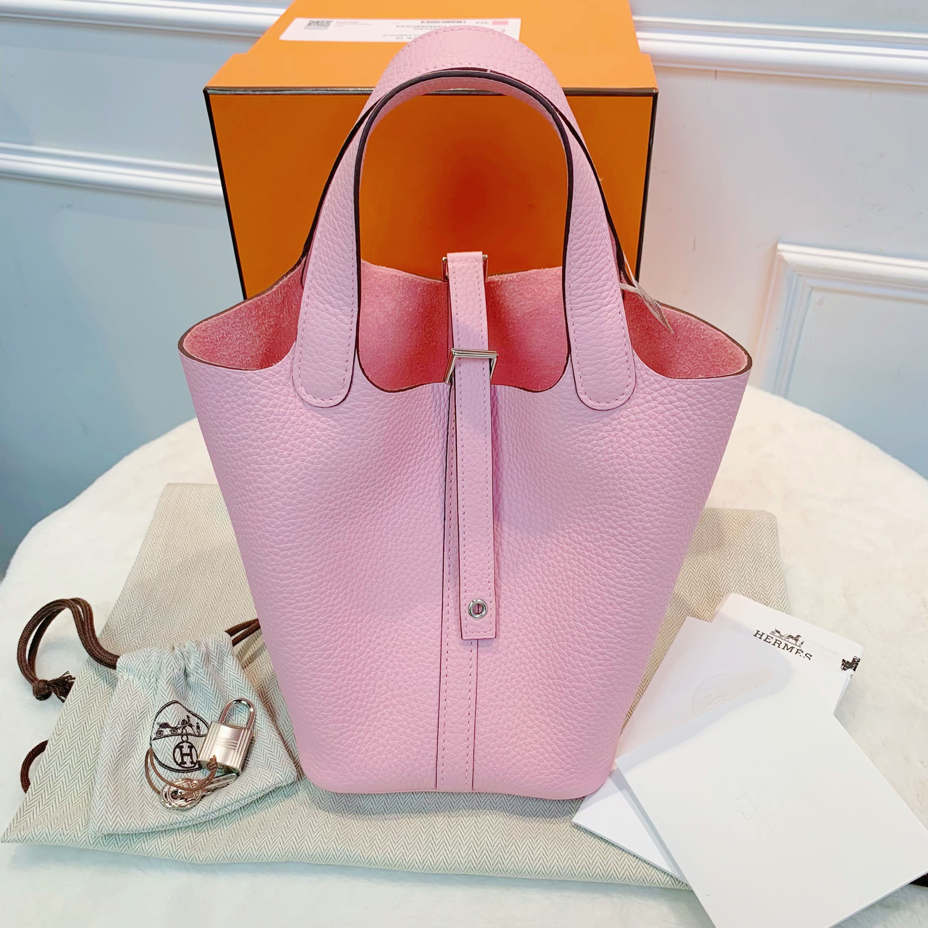 🎀有上海專門店正單💕情人節限定🫧Hermes 櫻花粉Picotin18 