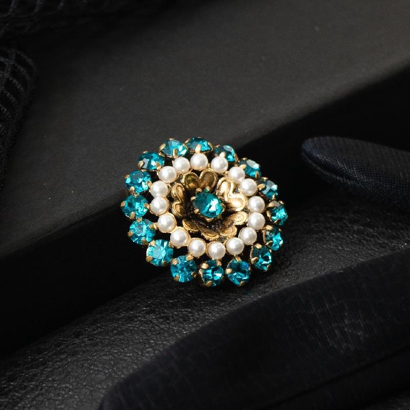 Vintage C.a. 1960s European Three Layered Aqua Blue Rhinestone and Faux Pearl Collar Brooch (MW052)