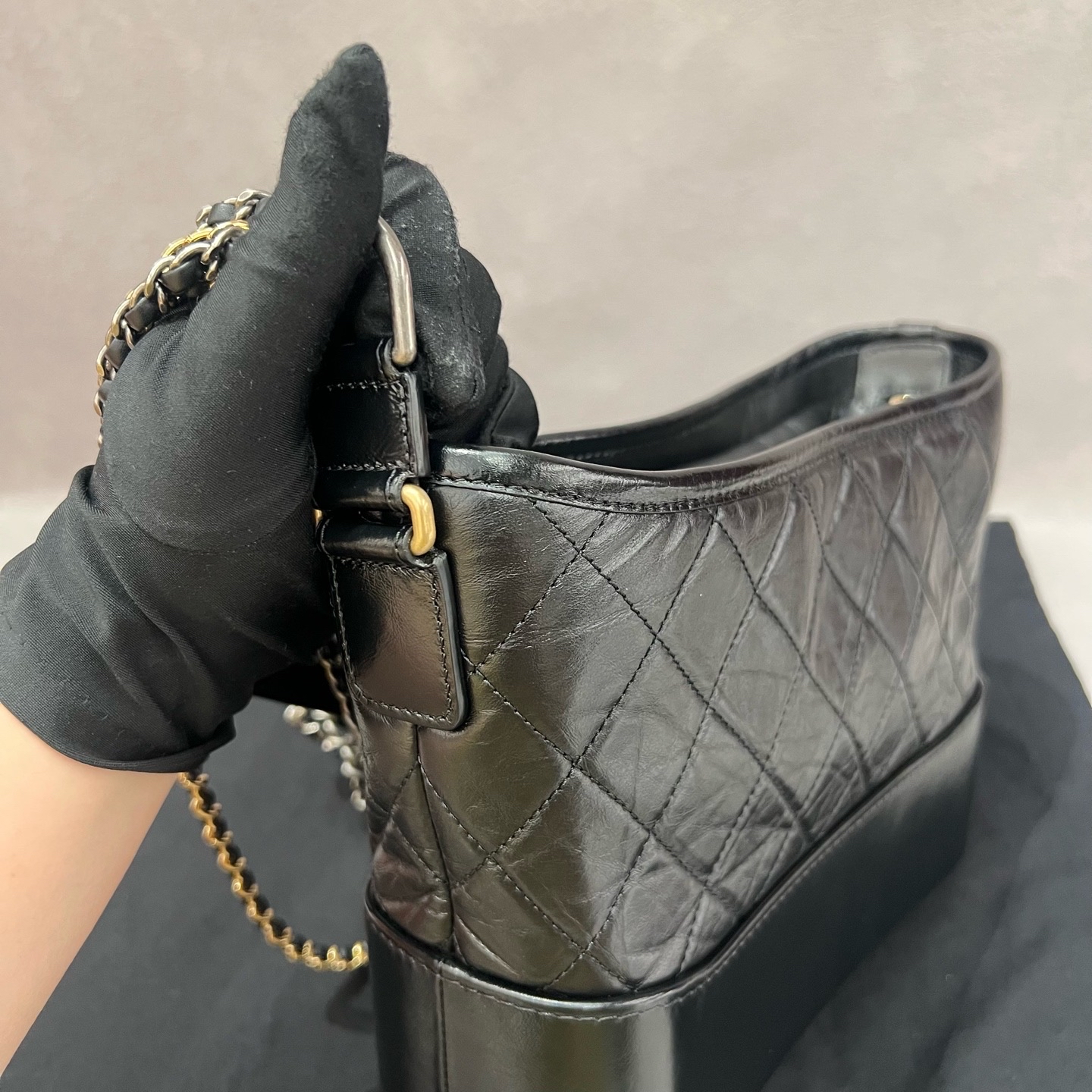 【預訂貨品】Chanel 20A黑金流浪包