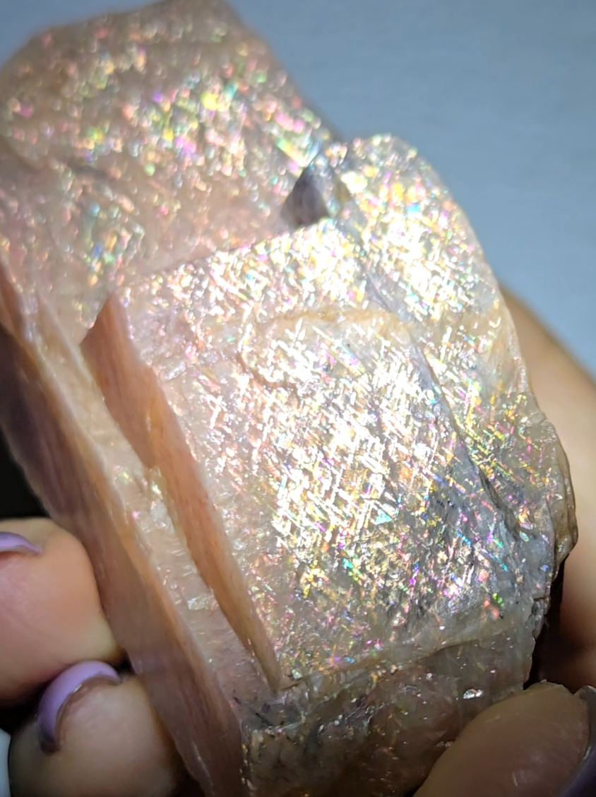 Raw rainbow lattice peach sunstone - SM54