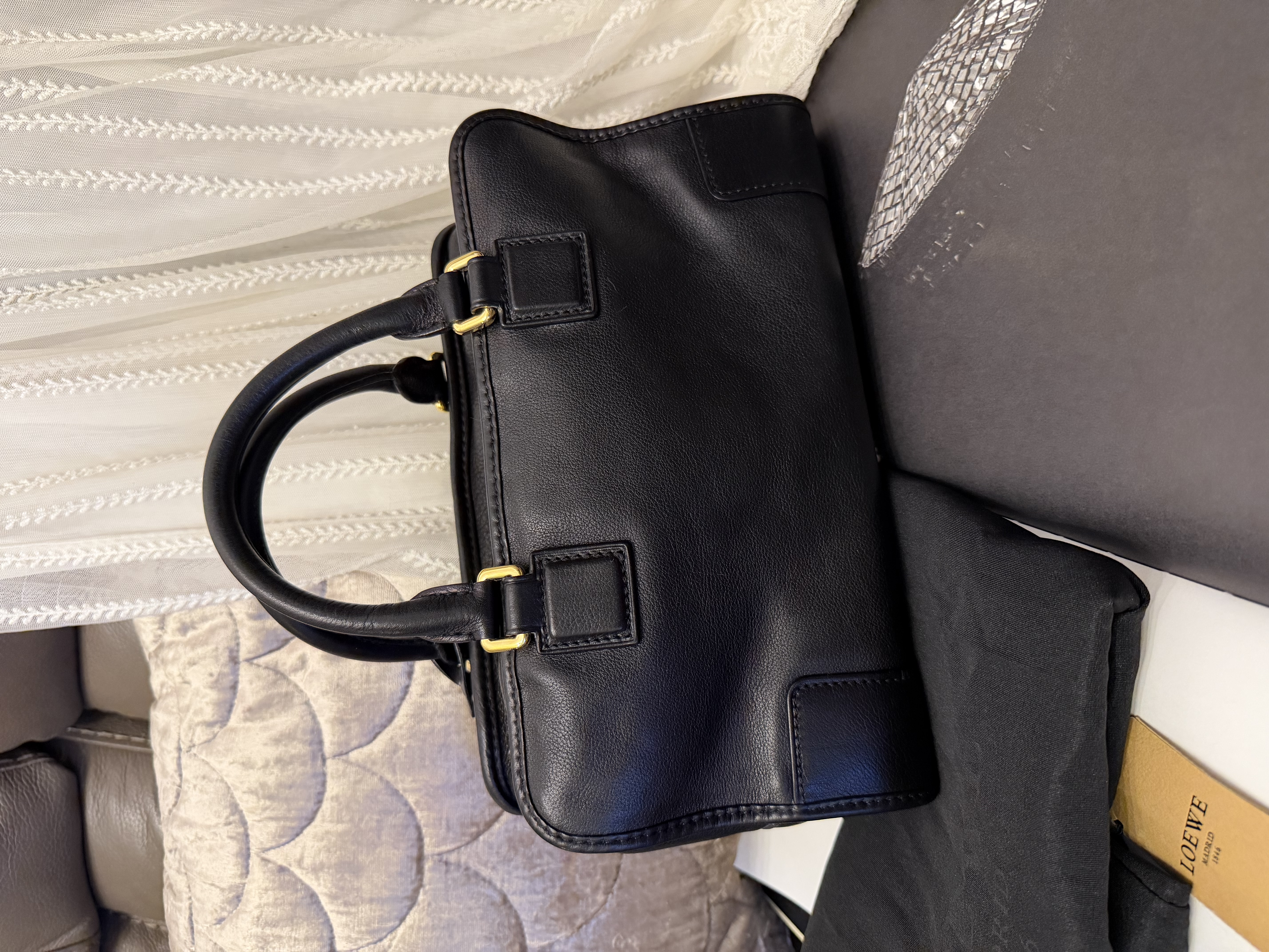 loewe amazona 28 black bag 