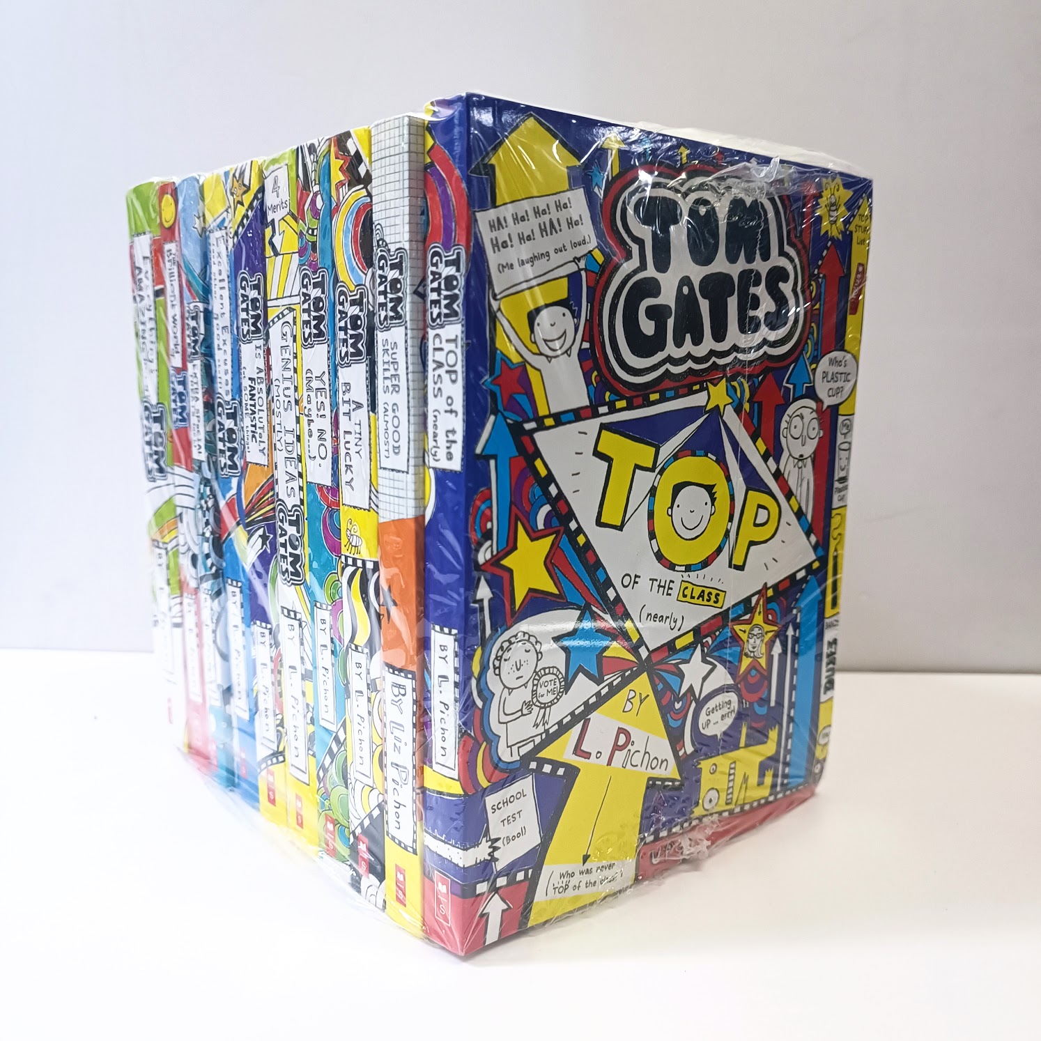 Tom Gates Extra Special Box   塗鴉小天才湯姆·蓋茨   S18