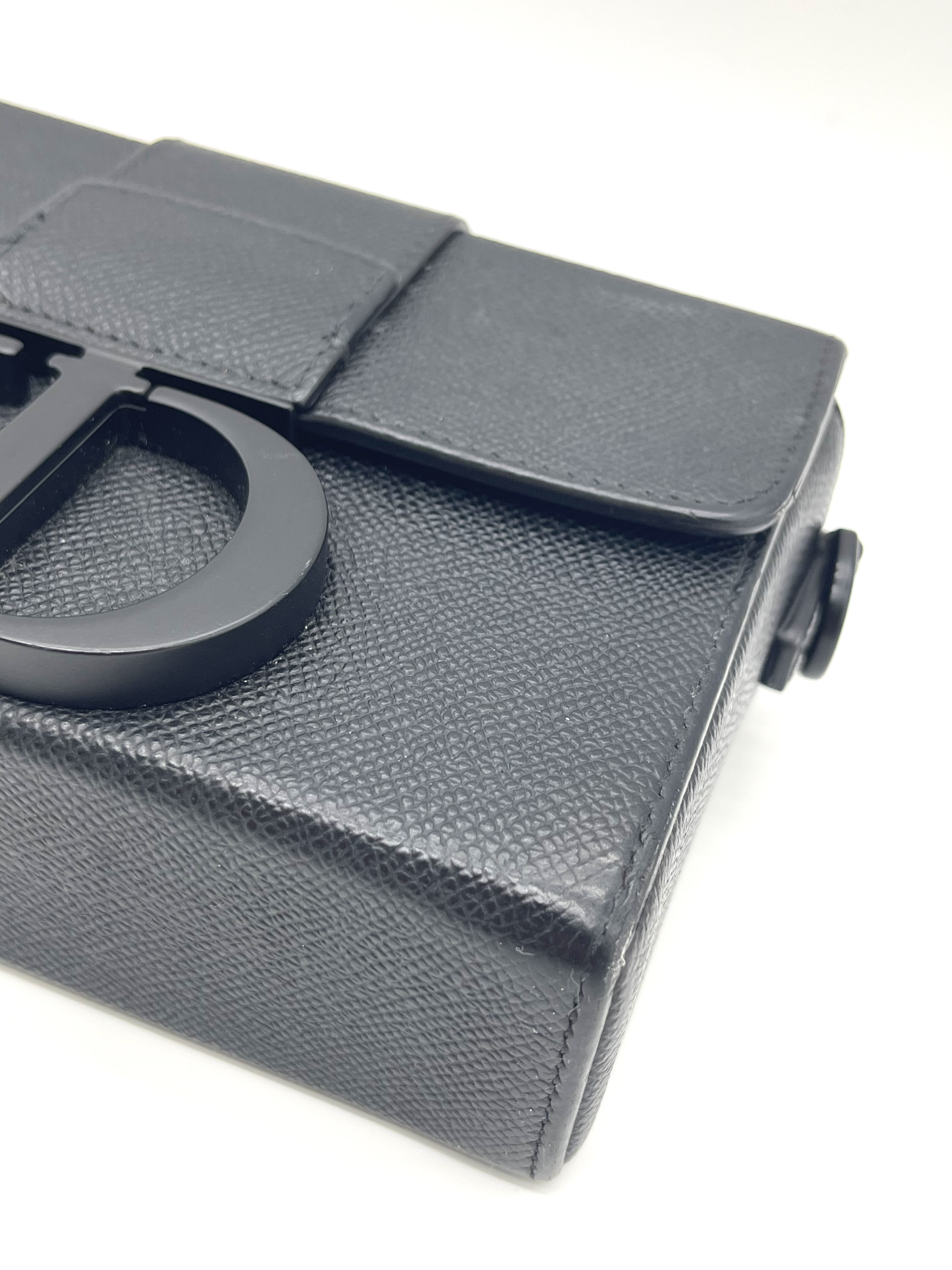 直播貨品 |  [1個-$100 2個-$300] DD03