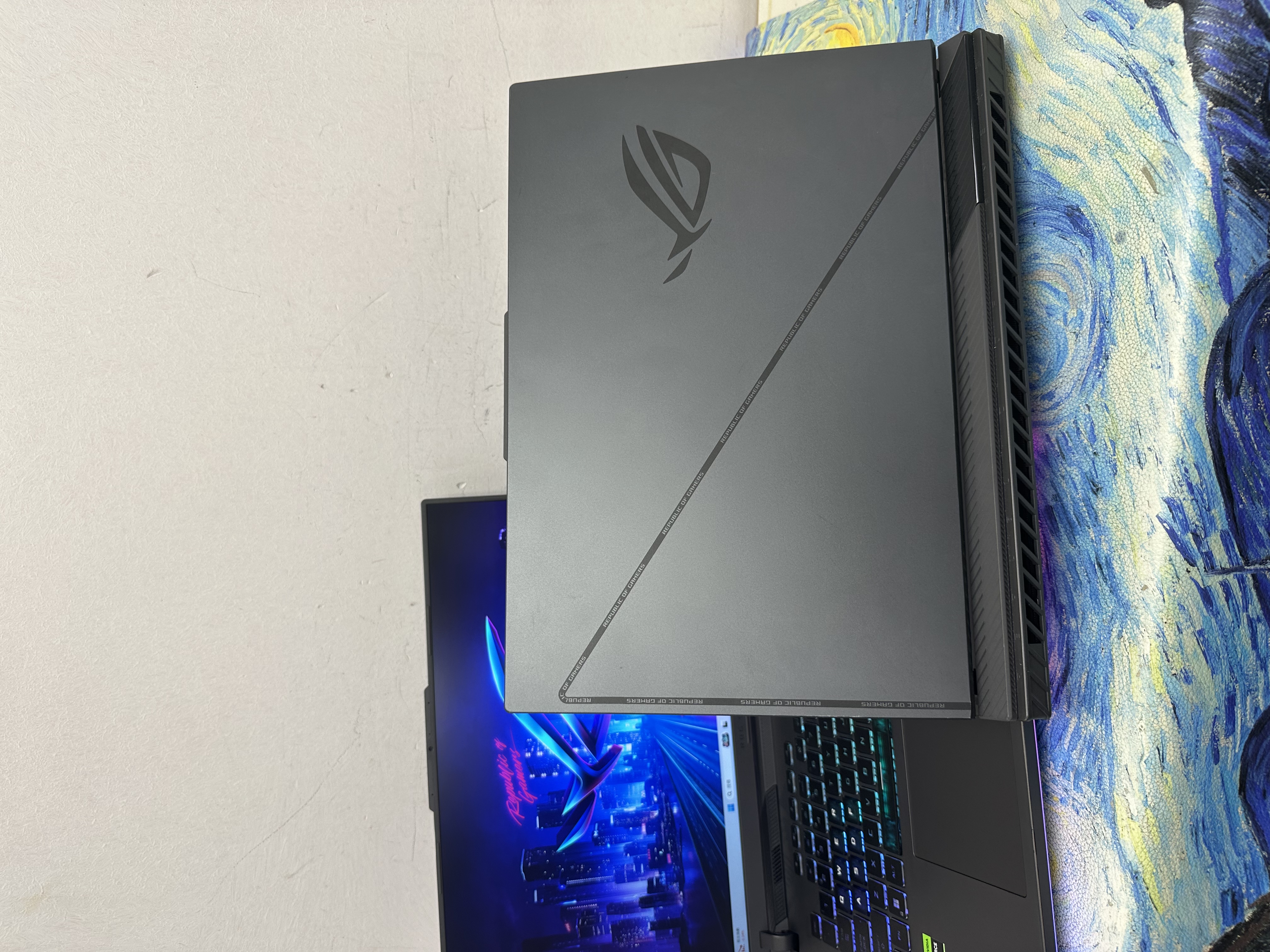 （頂級16寸RTX4060華碩ROG Strix🔥Gaming Laptop )ASUS ROG i7-13650HX/8,16,32GB Ram/128,256,512GB,1TB SSD/RTX 4060獨立顯示卡/1200P 165Hz 16寸 Mon/ GamingLaptop / Notebook / PC / YouTube / Movie / Gaming Notebook / Gaming PC /