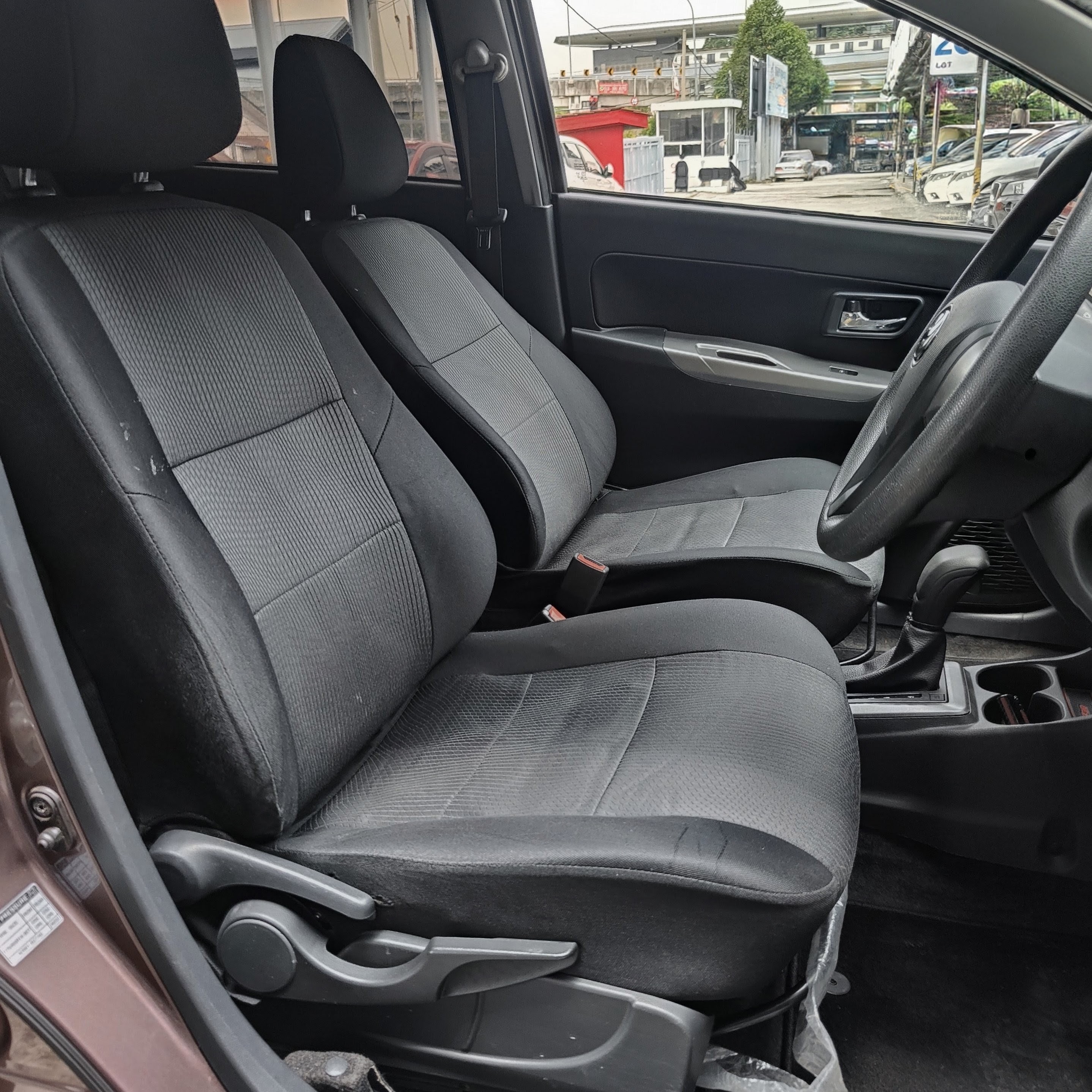 2017 PERODUA BEZZA 1.3 X 
