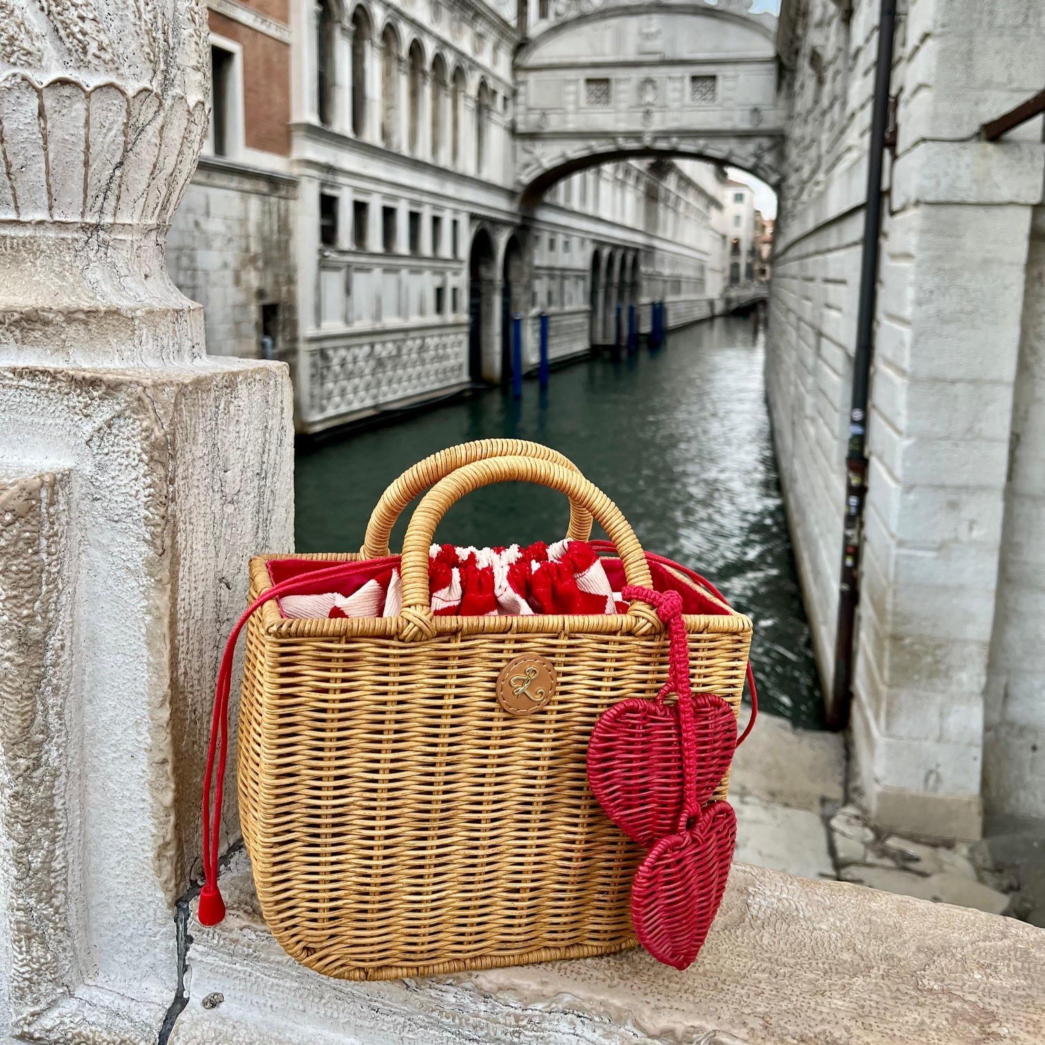 RATTAN - LOVE Tote