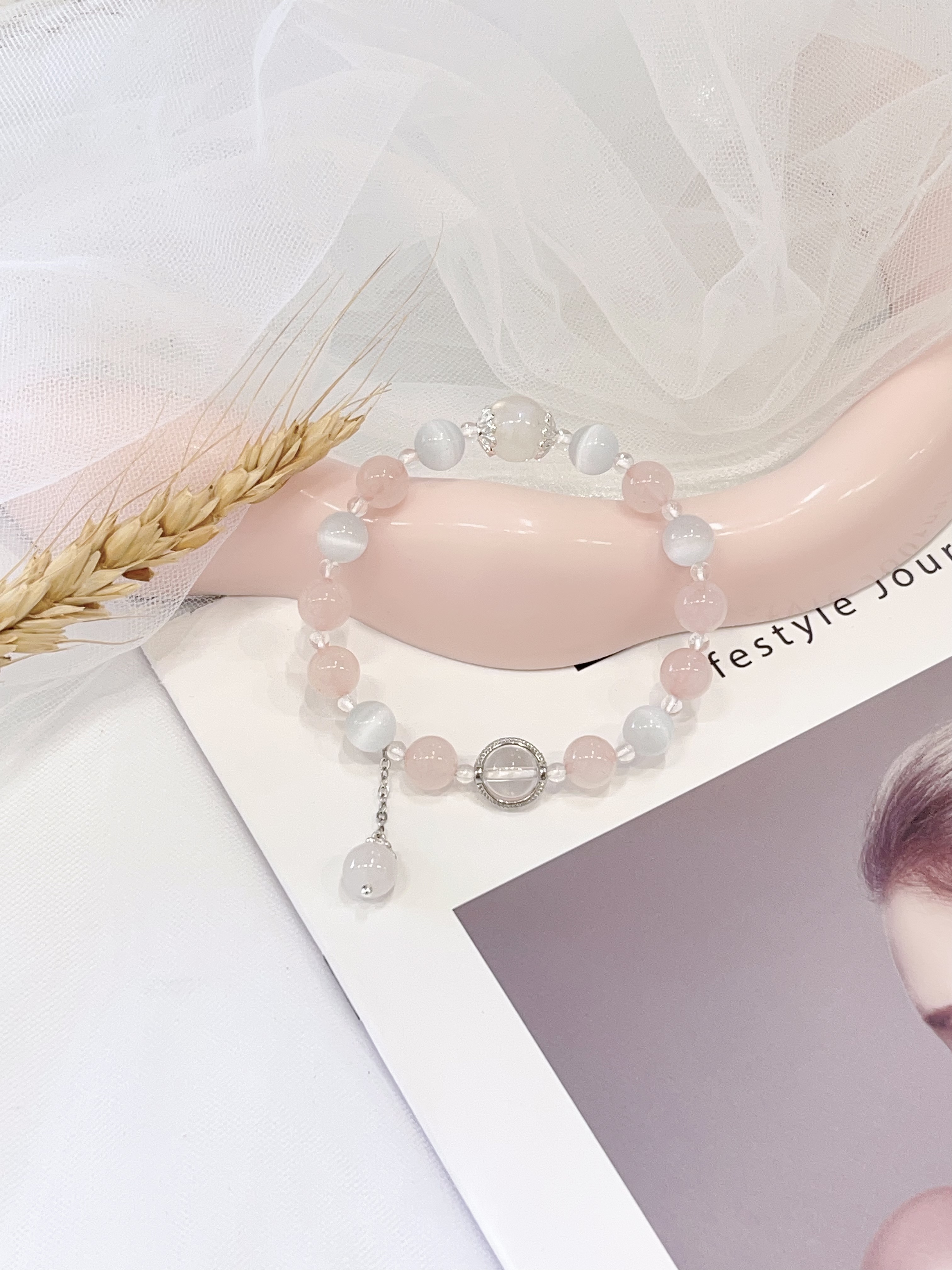 🌙 白月光 × 猫眼石 × 粉水晶 × 白水晶手串 Moonstone, Cat’s Eye Stone, Rose Quartz & Clear Quartz 