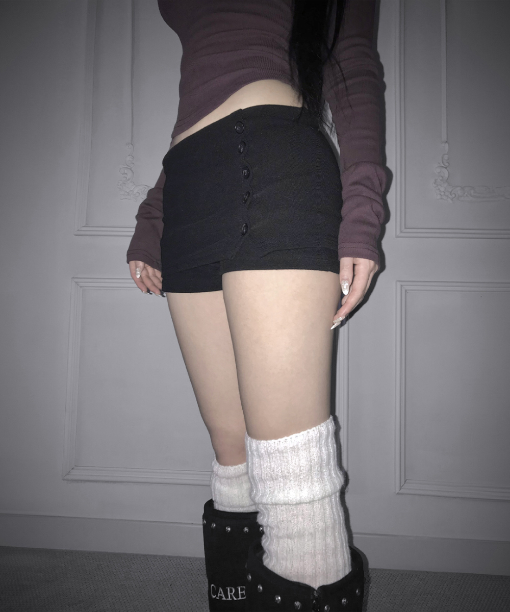 Rib Knit Side Button Shorts
