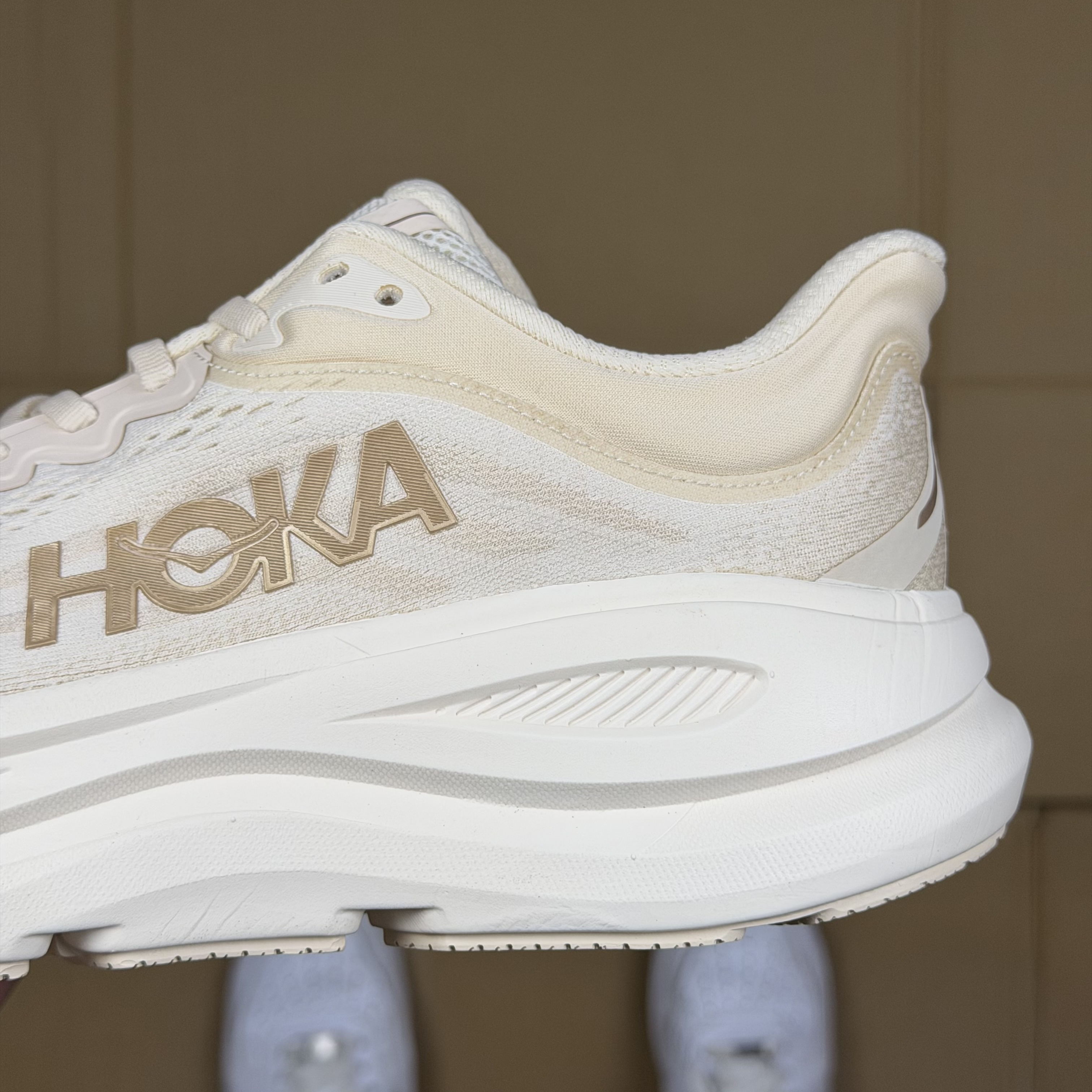 Hoka One One Bondi 9 
