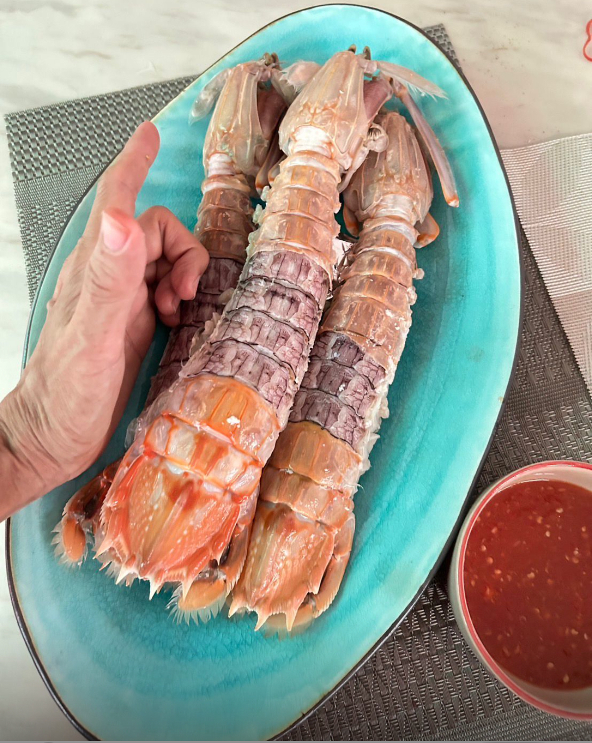 泰國即食海鮮之選罕有大隻瀨尿蝦