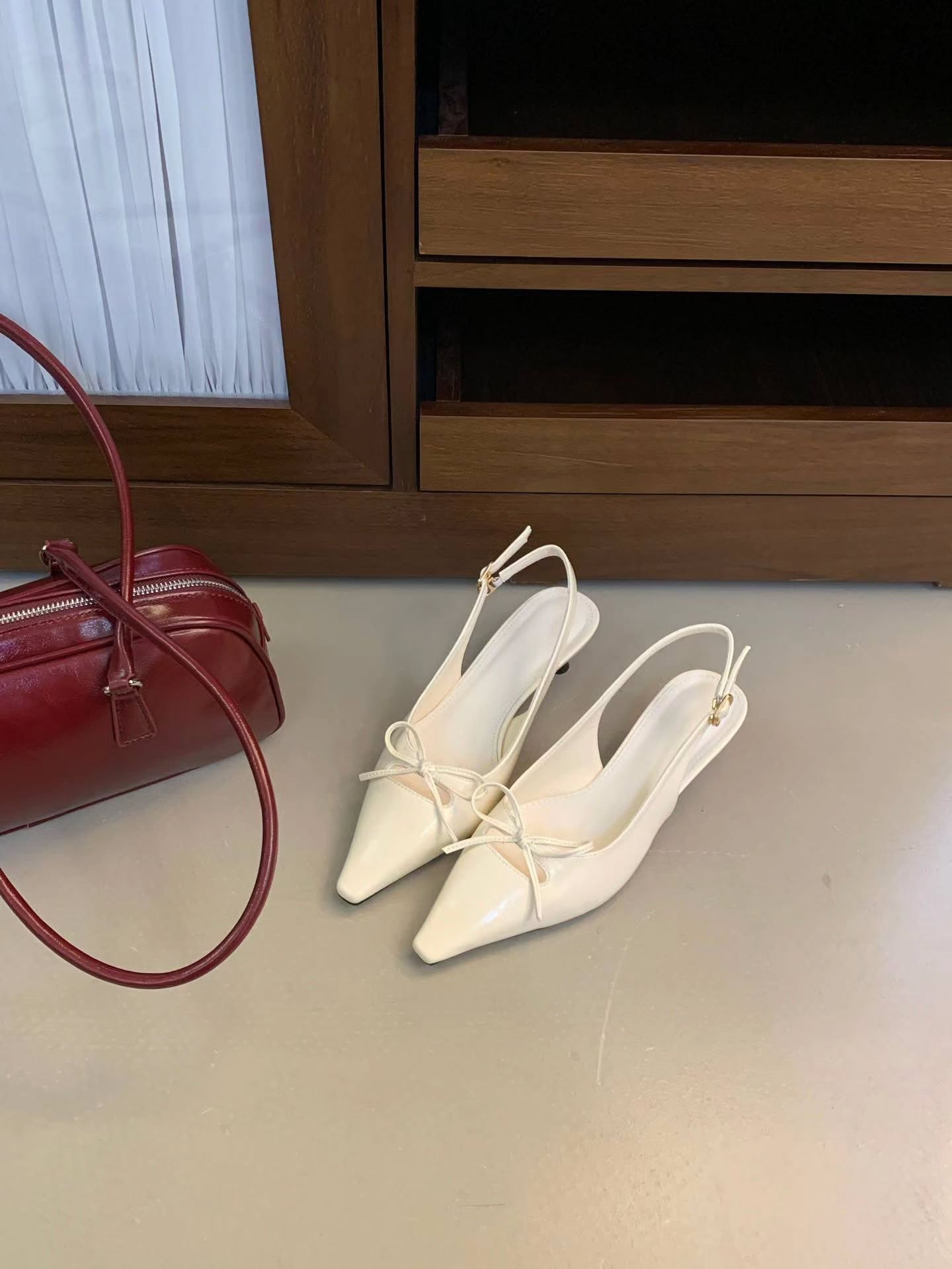 659-1 尖头蝴蝶结后空猫跟鞋 🇨🇳