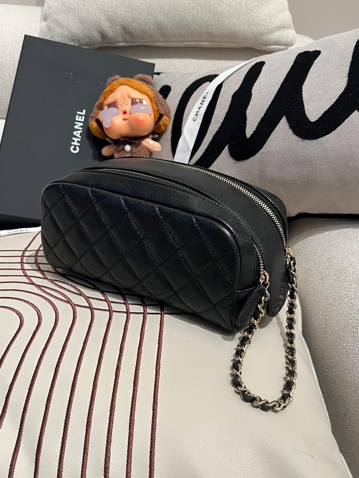 全新 Chanel Caviar Skin Gold Tone Metal Zip Pouch AP3702  100%Authentic,全新未使用品unused ✅晶片✅Dust ba✅Box