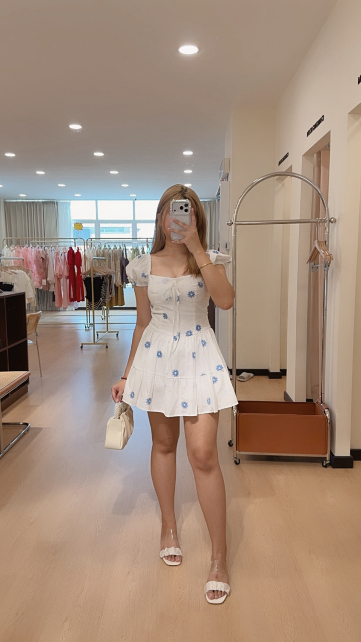 397泡泡袖连身裙