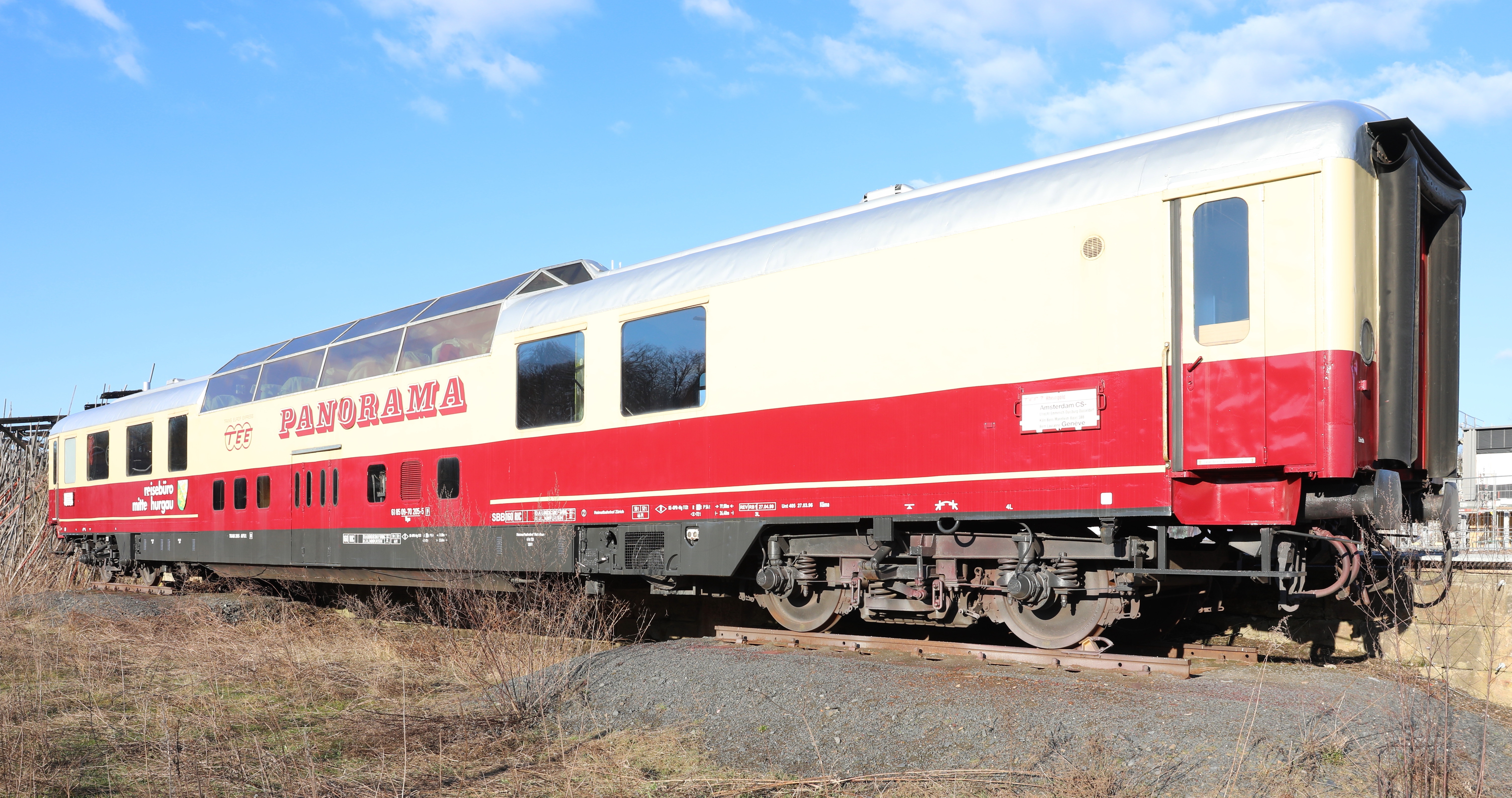  TEE Vista Dome 觀景台/全景客車車廂 Spur-N