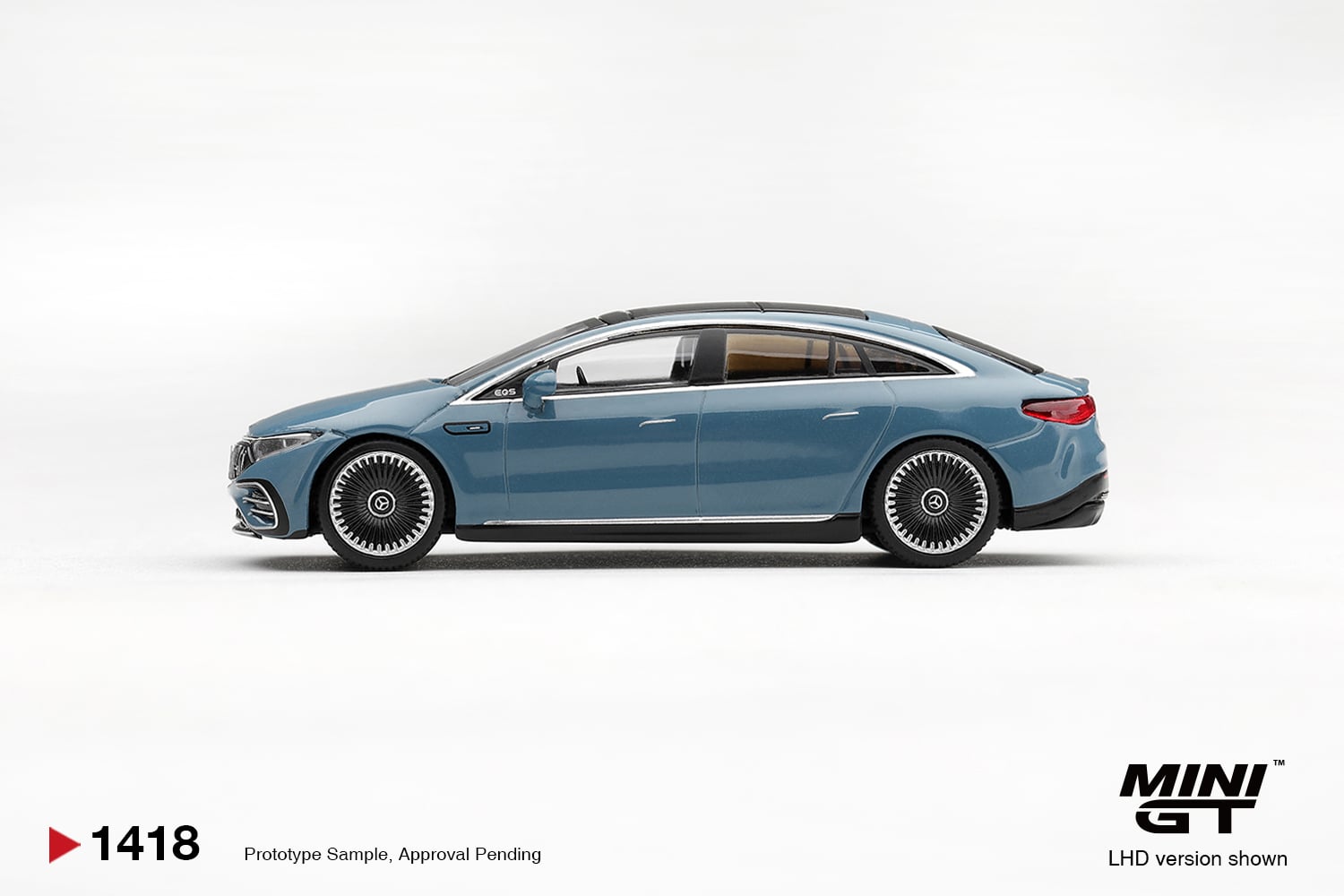【預訂】 Pre Order MINI GT 1418 1/64 Mercedes-AMG EQS 53 Blue｜ MINIGT Pre Order Price: HK$80