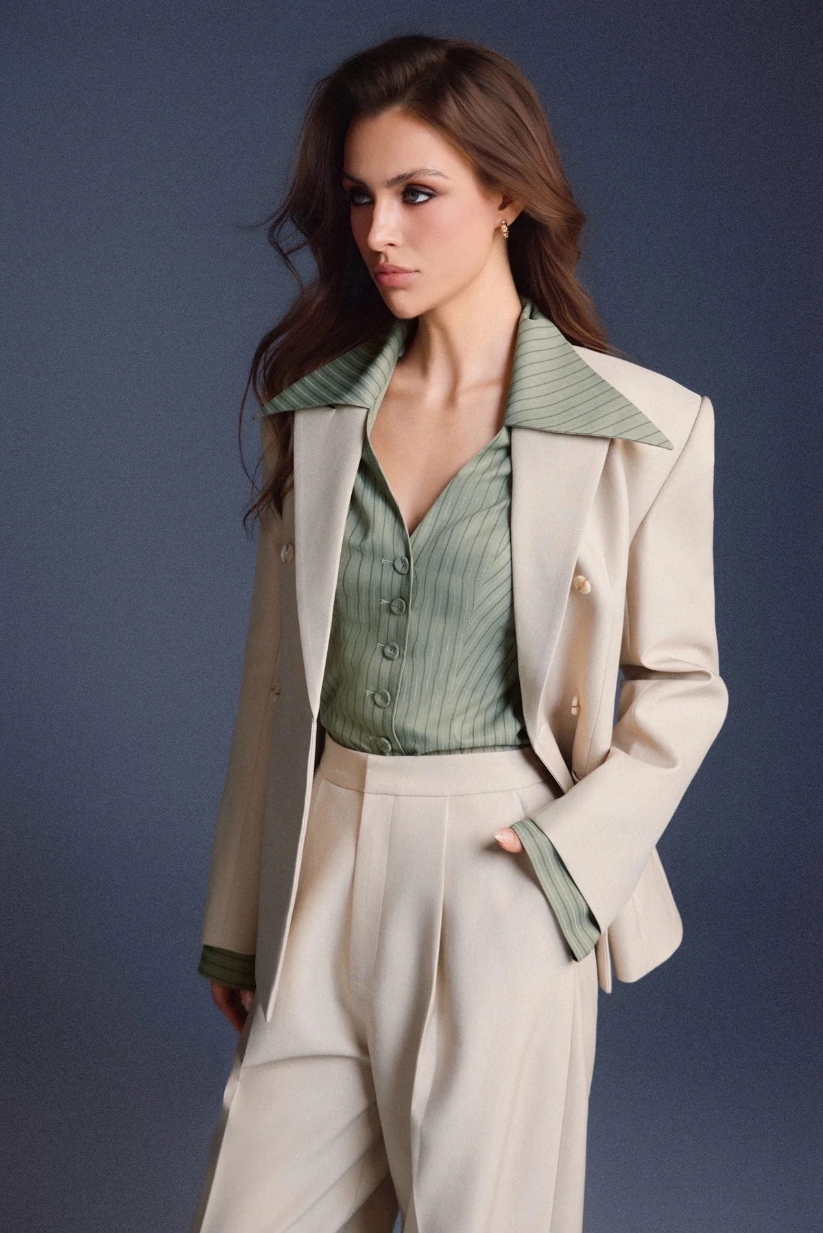 Tailored Cinched Shirt