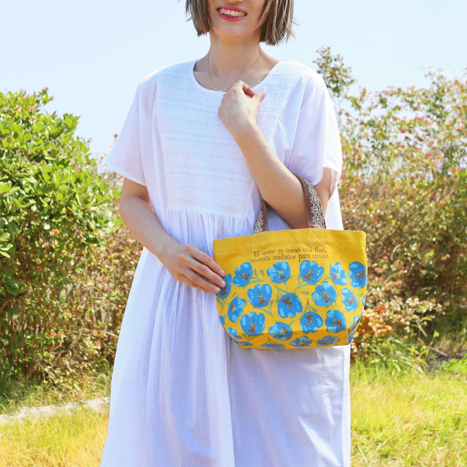 TM - 手挽布包 (黃色藍鬱金香款)