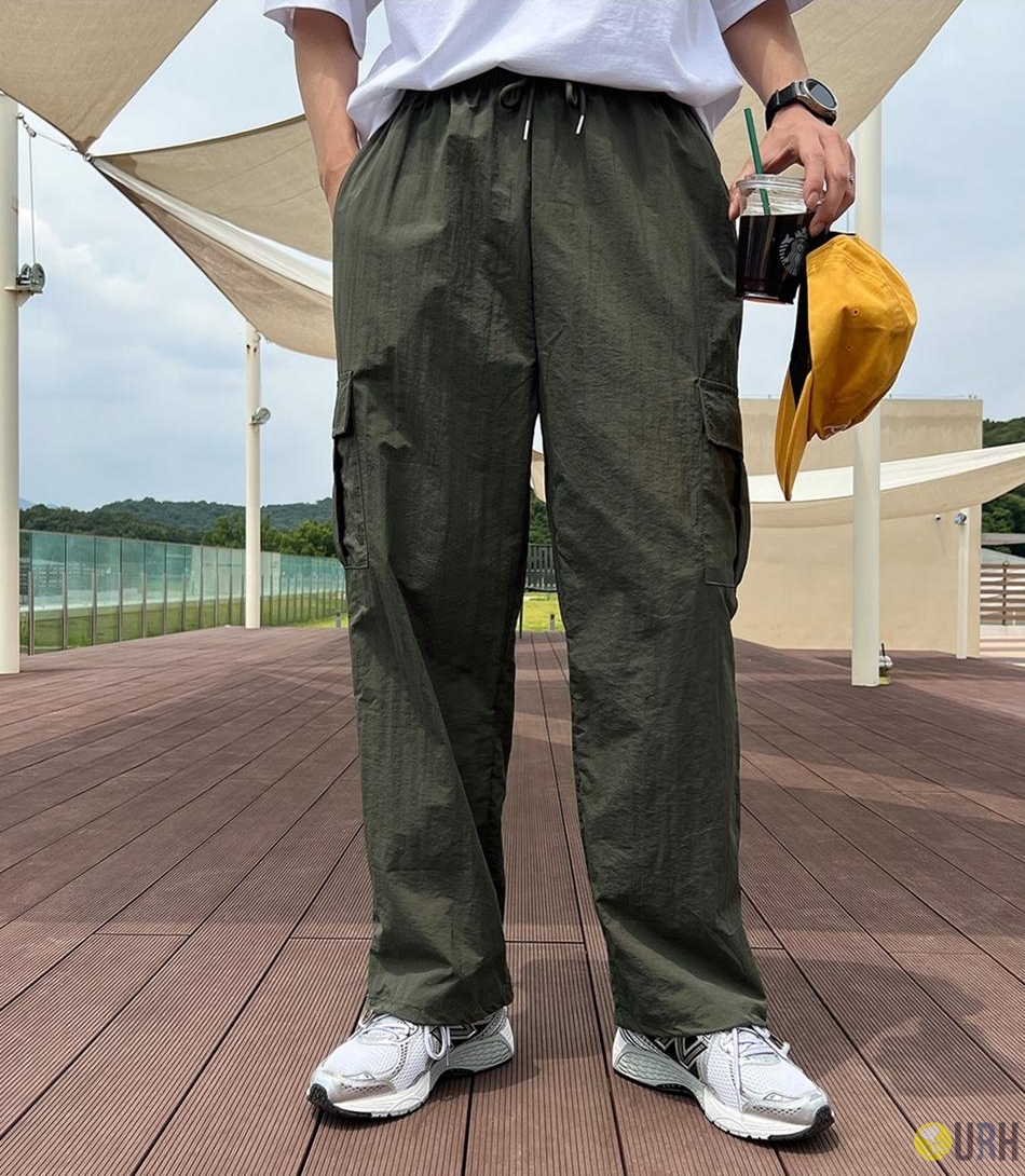 【100%保證韓國直送】Crispy Nylon Cargo Pants 輕盈涼感全橡筋寬鬆工裝長褲 👖 [5 color] RG165934