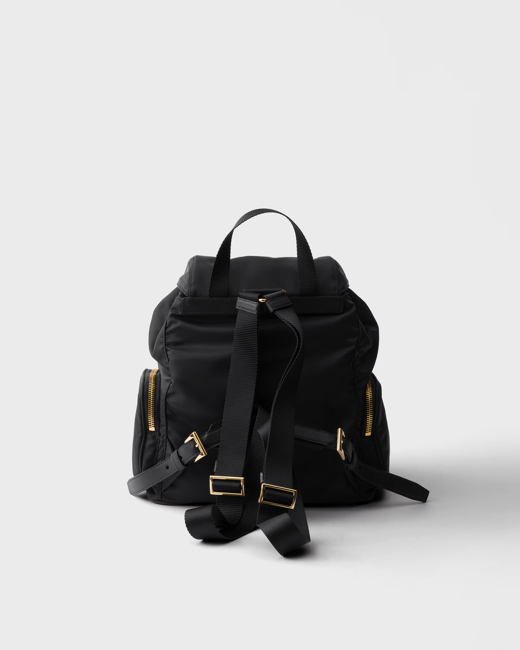 精選貨品折扣✨訂貨📮Prada small size backpack  Size 29x24.5x12cm