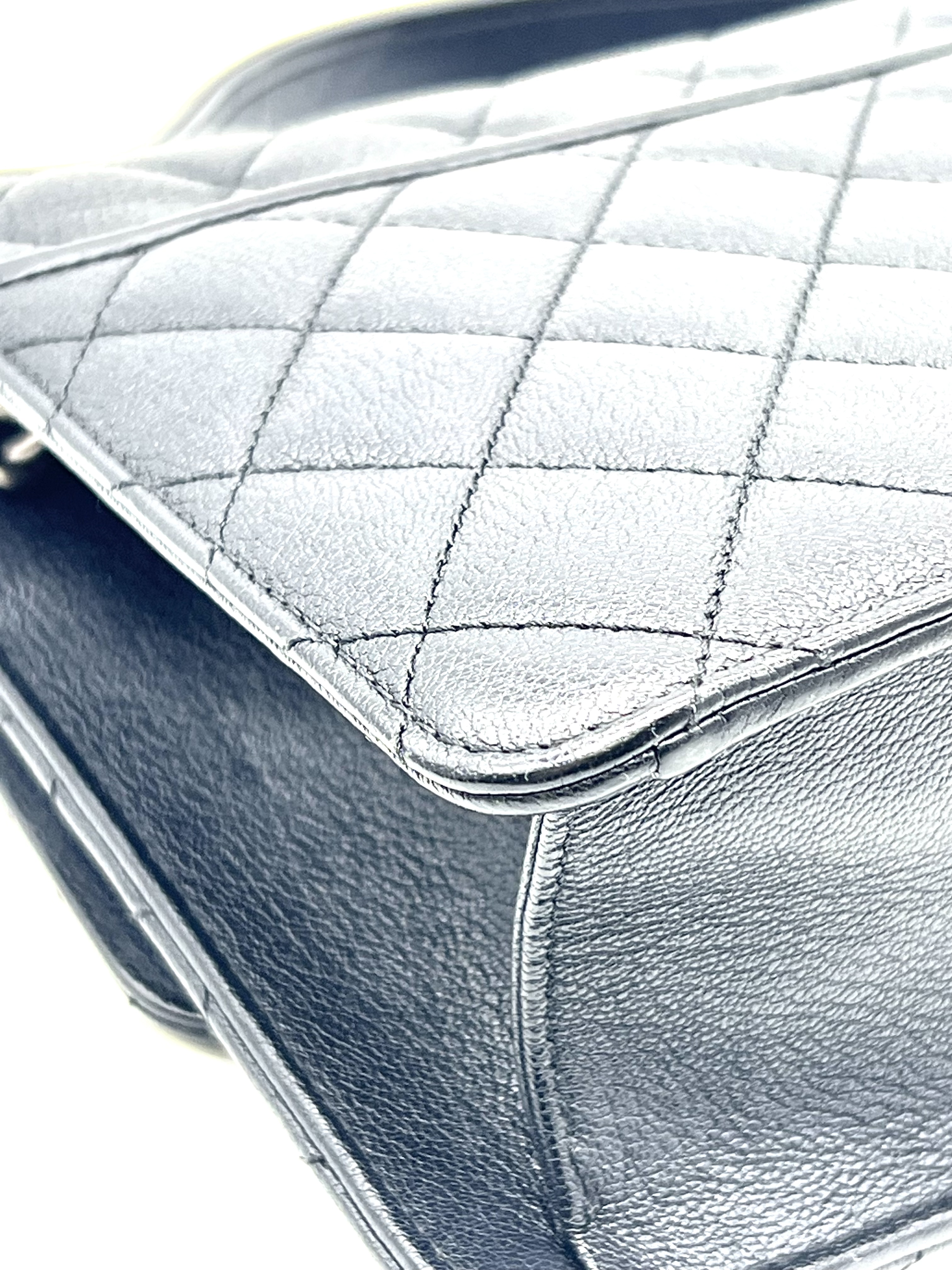 Pre-Owned Chanel CC University Flap Bag / Product Code: 25041512