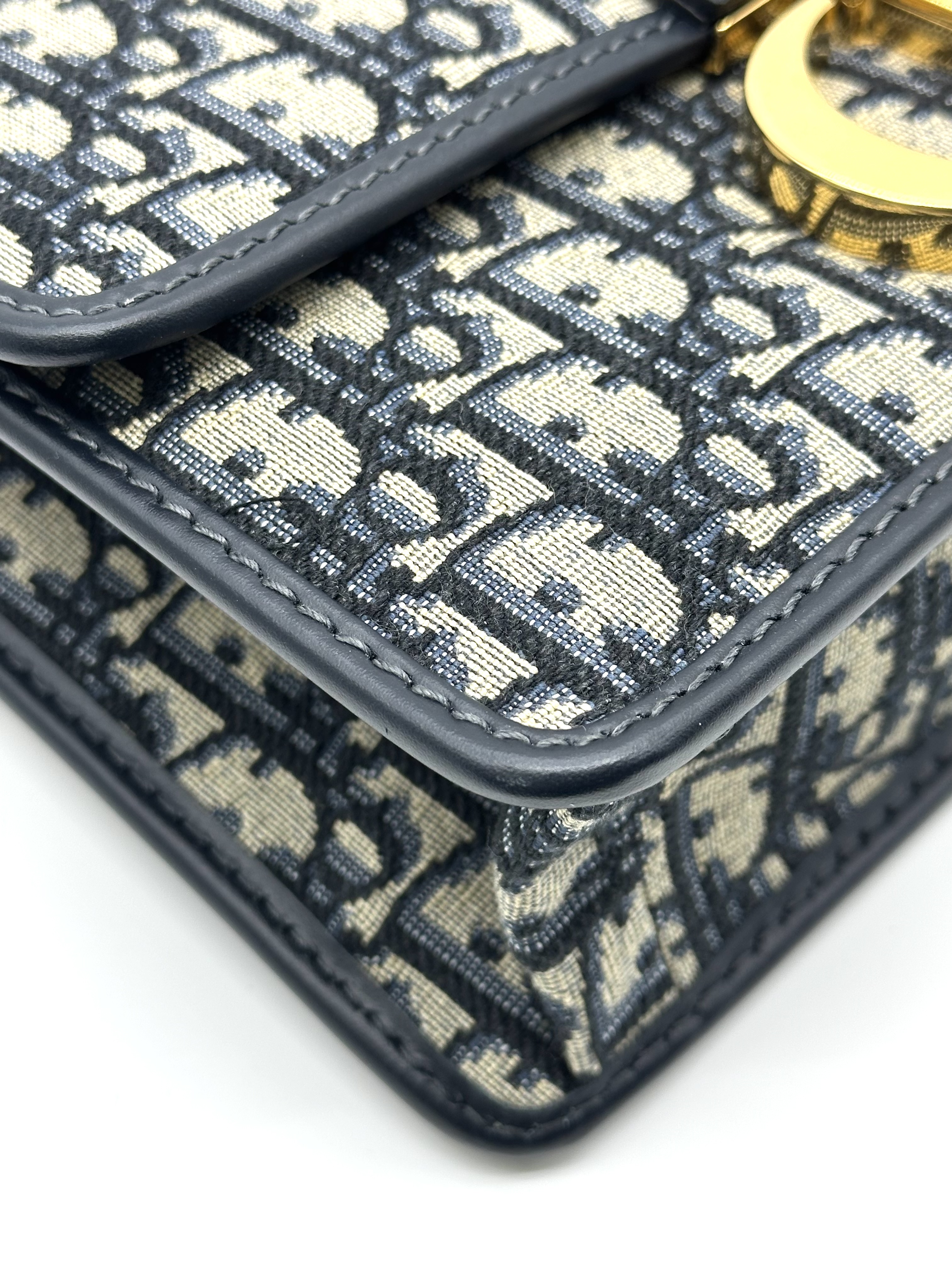 Pre-Owned Dior 30 Montaigne / Product Code: 26040906