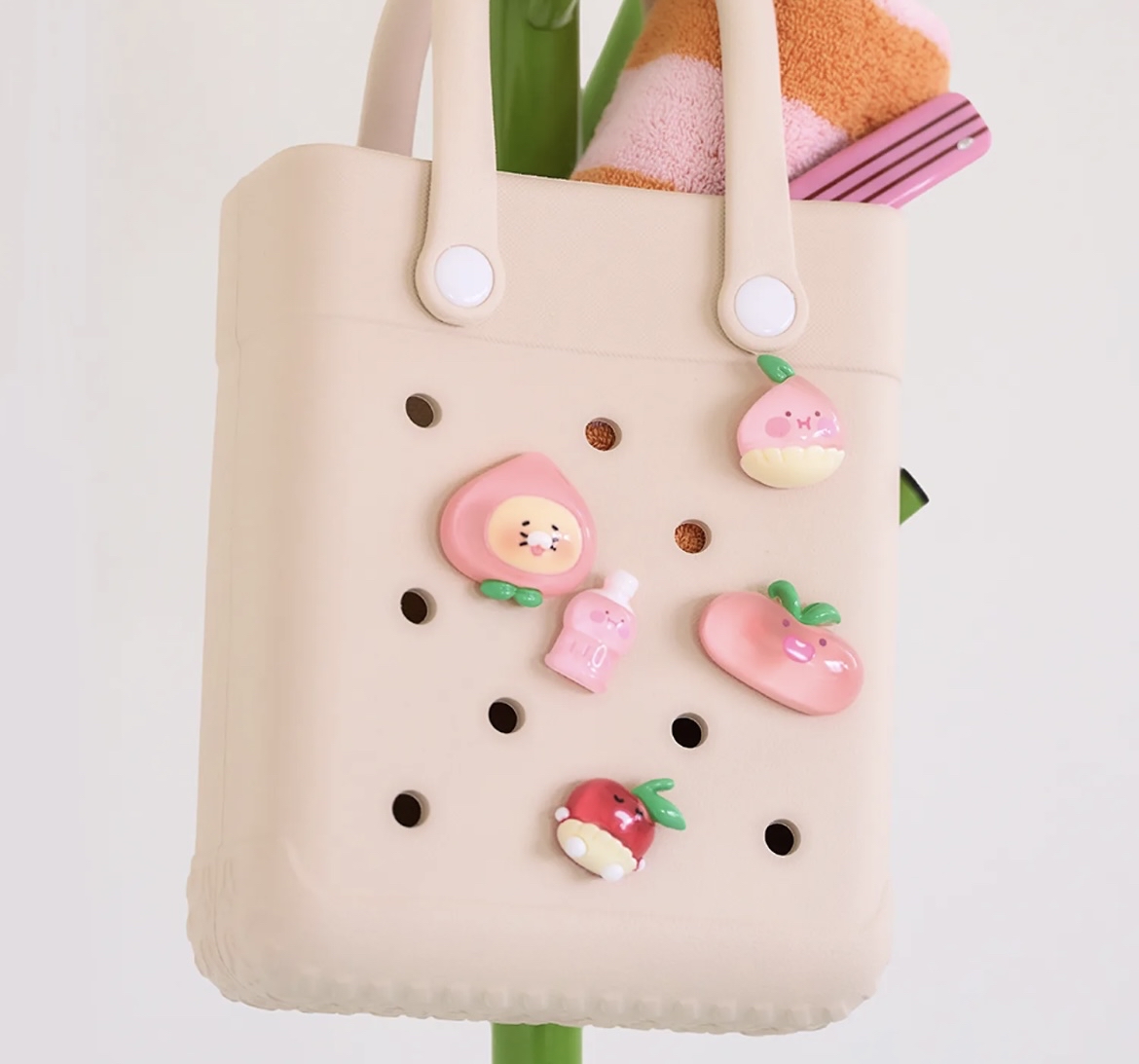 Kakao Friends Apeach洞洞配飾