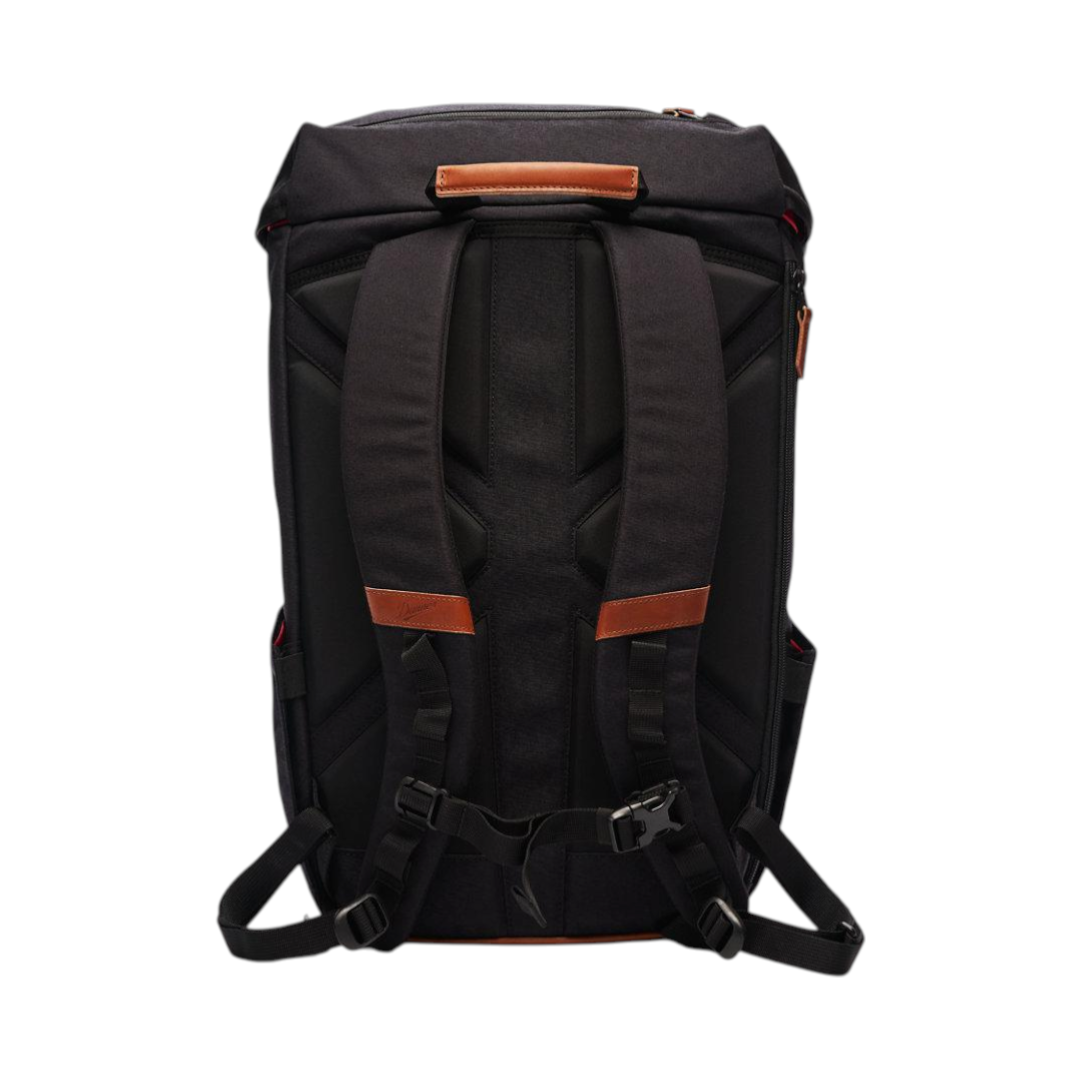 Danner 26L 尼龍配搭真皮背包