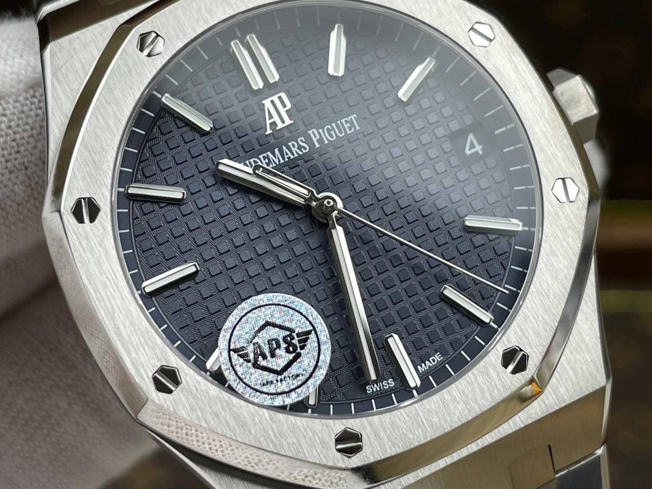 爱彼皇家橡树系列自动机械男士腕表