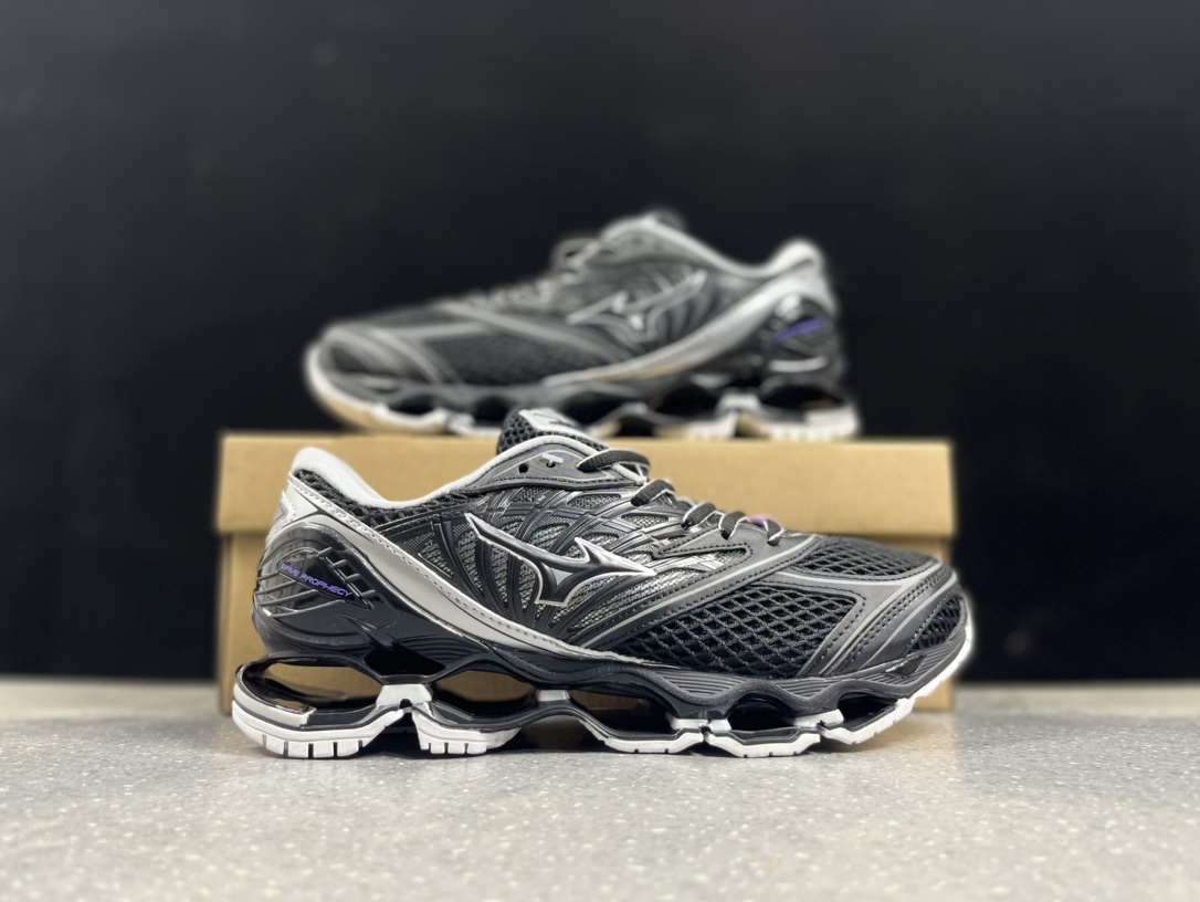 Mizuno Wave Prophecy LS 