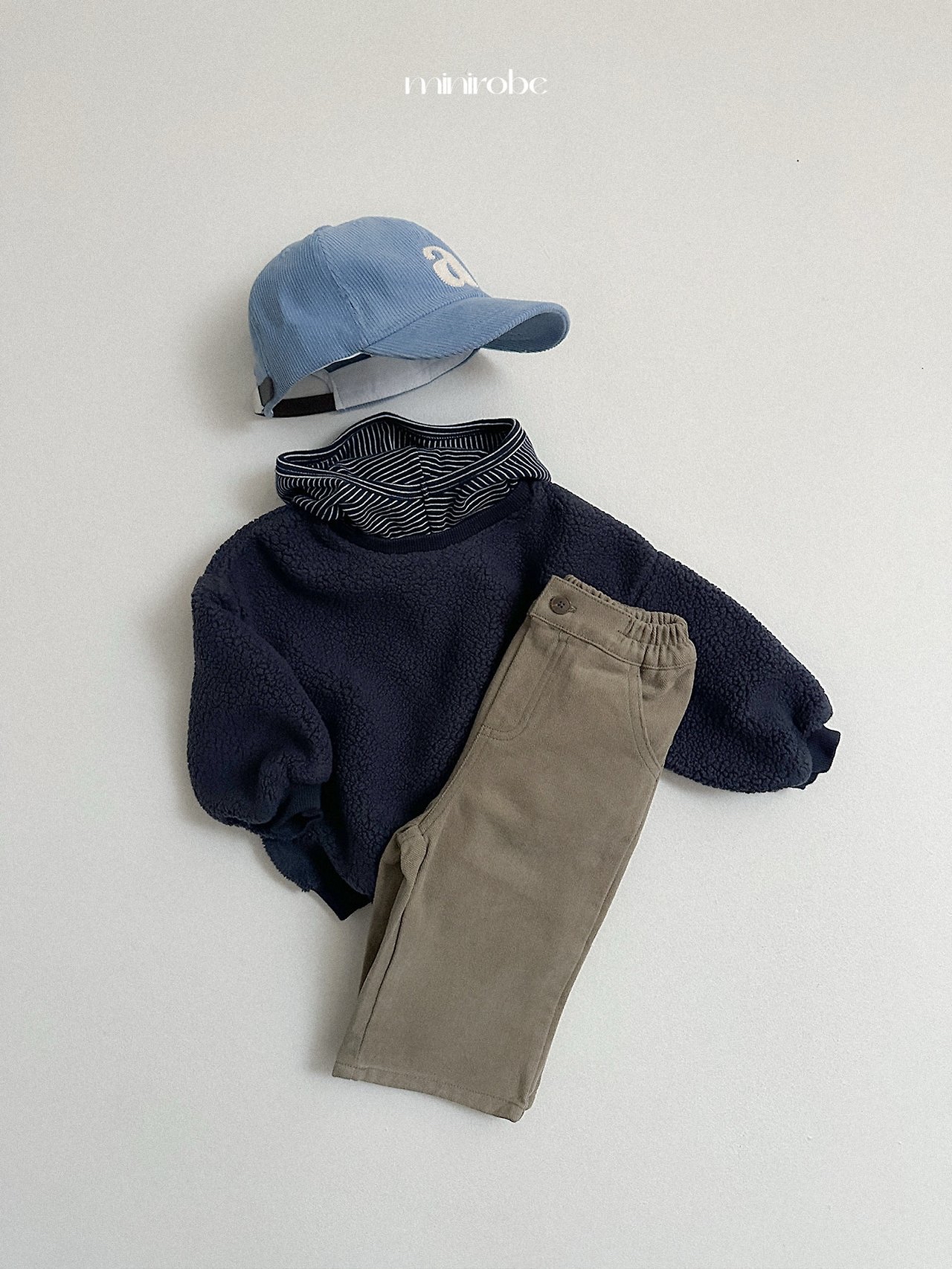 Mnirobe | Winter basic straight pants