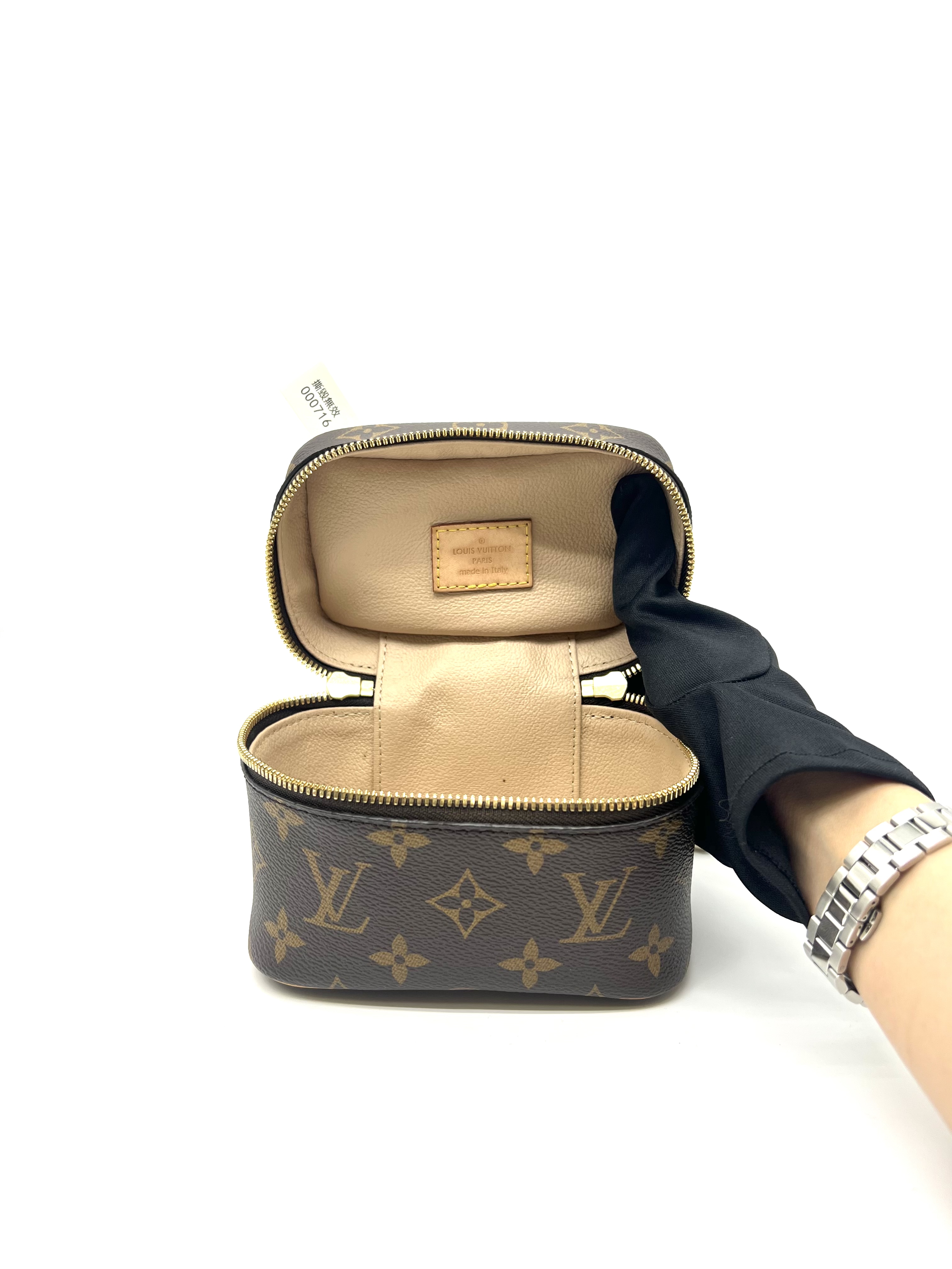 Pre-Owned LV Vanity PM / Product Code: 26041701