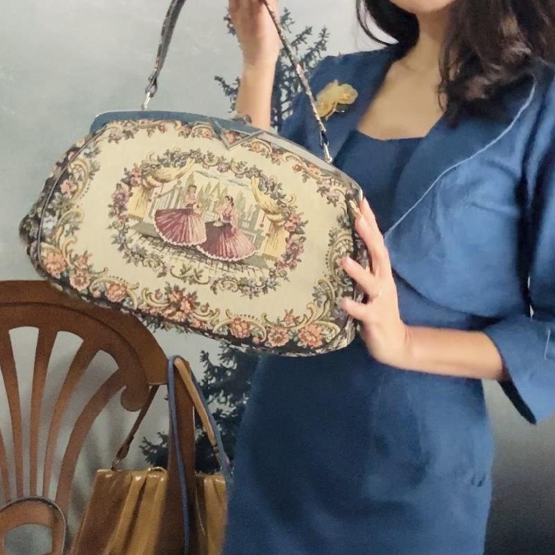 C.a. 1950-60s La Marquise Made of Finest Italian Tapestry (MT2511)