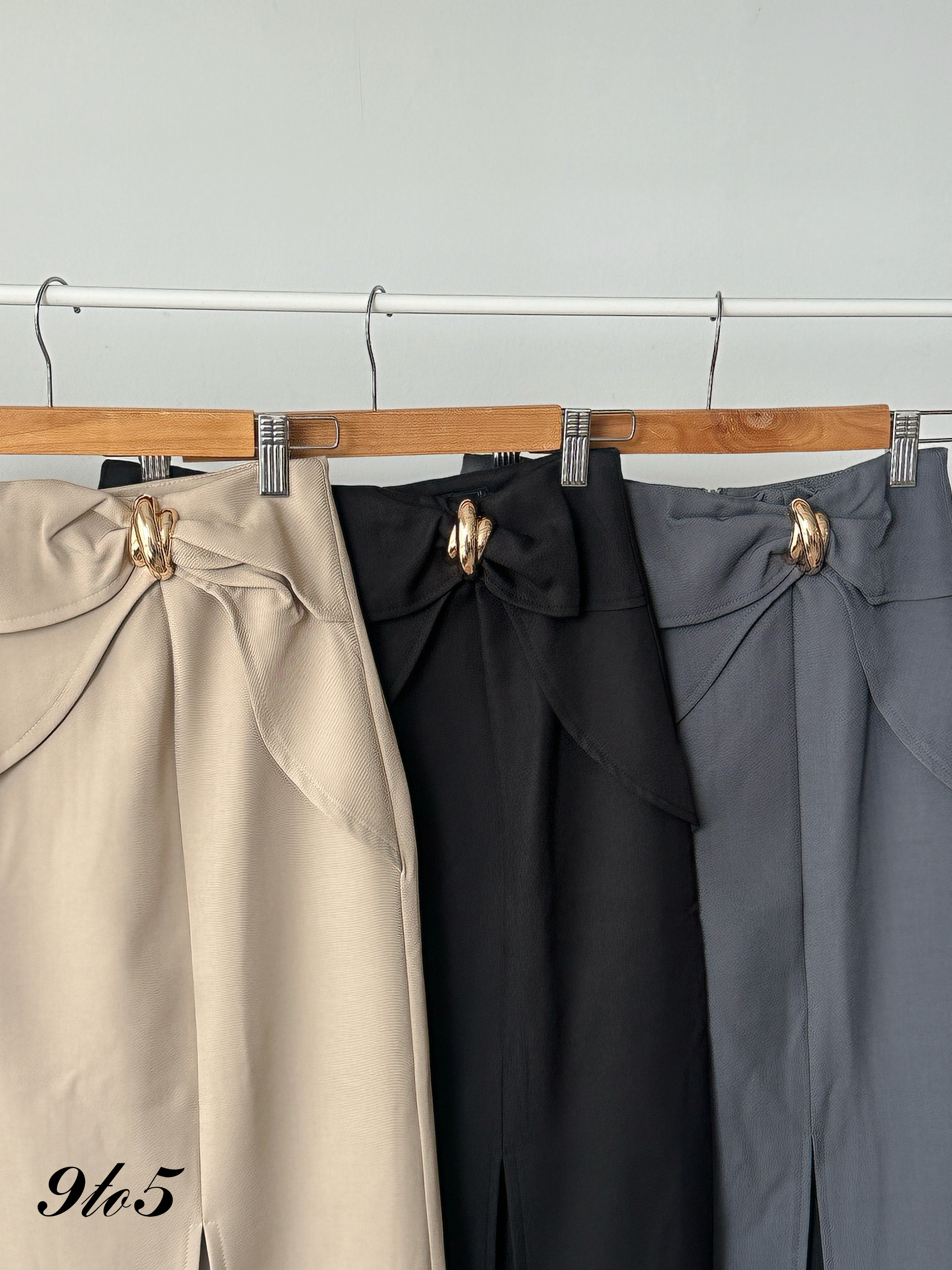 S1905 Long Splited Pencil Skirt - 3 Colors 