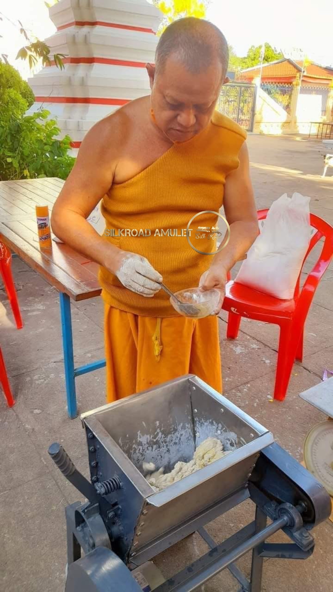 龍婆披贊 佛曆2551 如願符珠 附光學級高透防水殼｜師父親手寫符